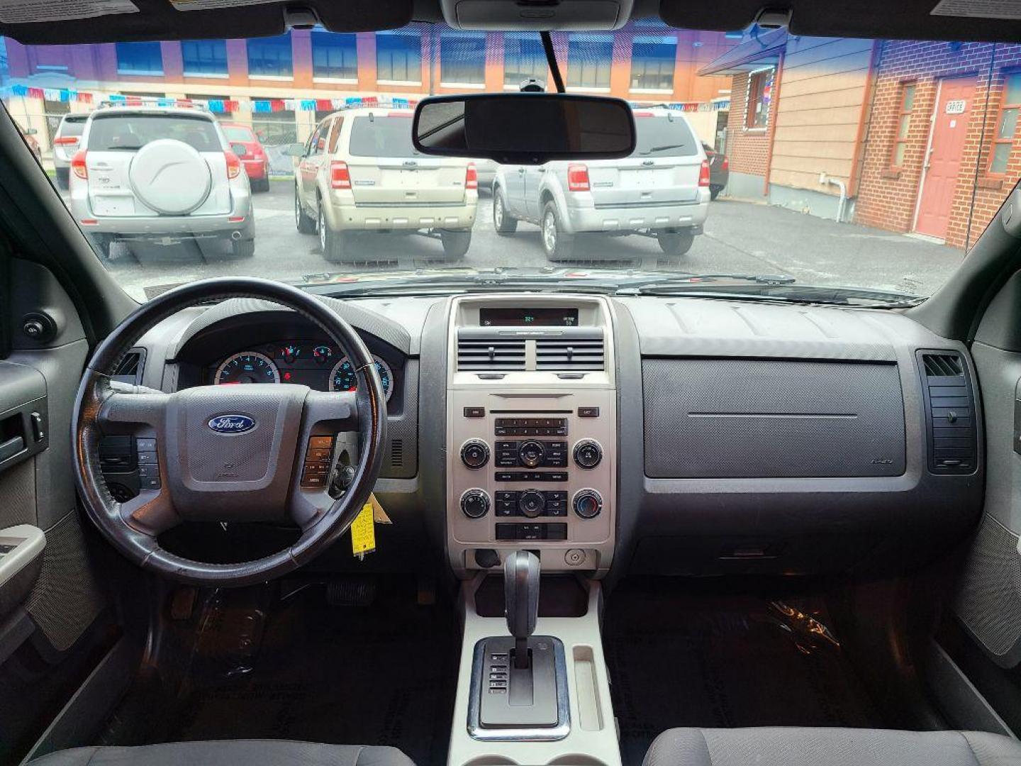 2012 BLACK FORD ESCAPE XLT (1FMCU9D74CK) with an 2.5L engine, Automatic transmission, located at 117 North Cameron Street, Harrisburg, PA, 17101, (717) 963-8962, 40.267021, -76.875351 - WE FINANCE!!! Good Credit/ Bad Credit/ No Credit - ALL Trade-Ins Welcomed!!! ***Guaranteed Credit Approval*** APPLY ONLINE or CALL us TODAY ;) Internet Prices and Marketplace Prices are SPECIAL discounted ***CASH DEALS*** Retail Prices are higher. Please call us to discuss your cash and finan - Photo#9