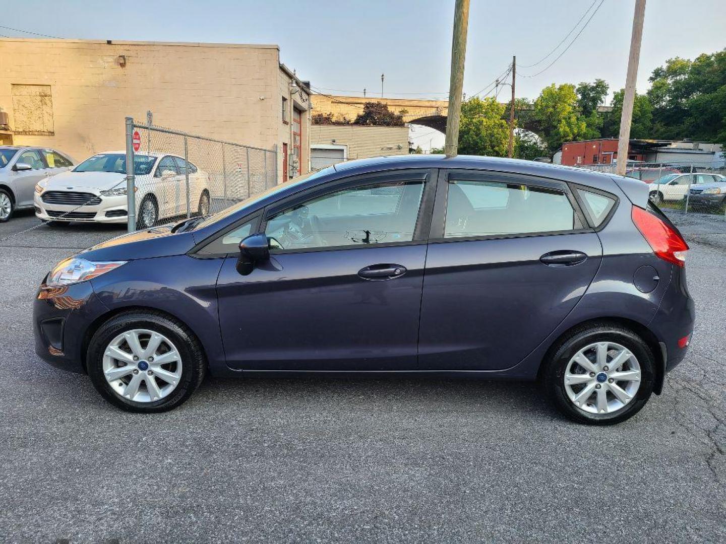 2012 GRAY FORD FIESTA SE (3FADP4EJ0CM) with an 1.6L engine, Automatic transmission, located at 117 North Cameron Street, Harrisburg, PA, 17101, (717) 963-8962, 40.267021, -76.875351 - Photo#1