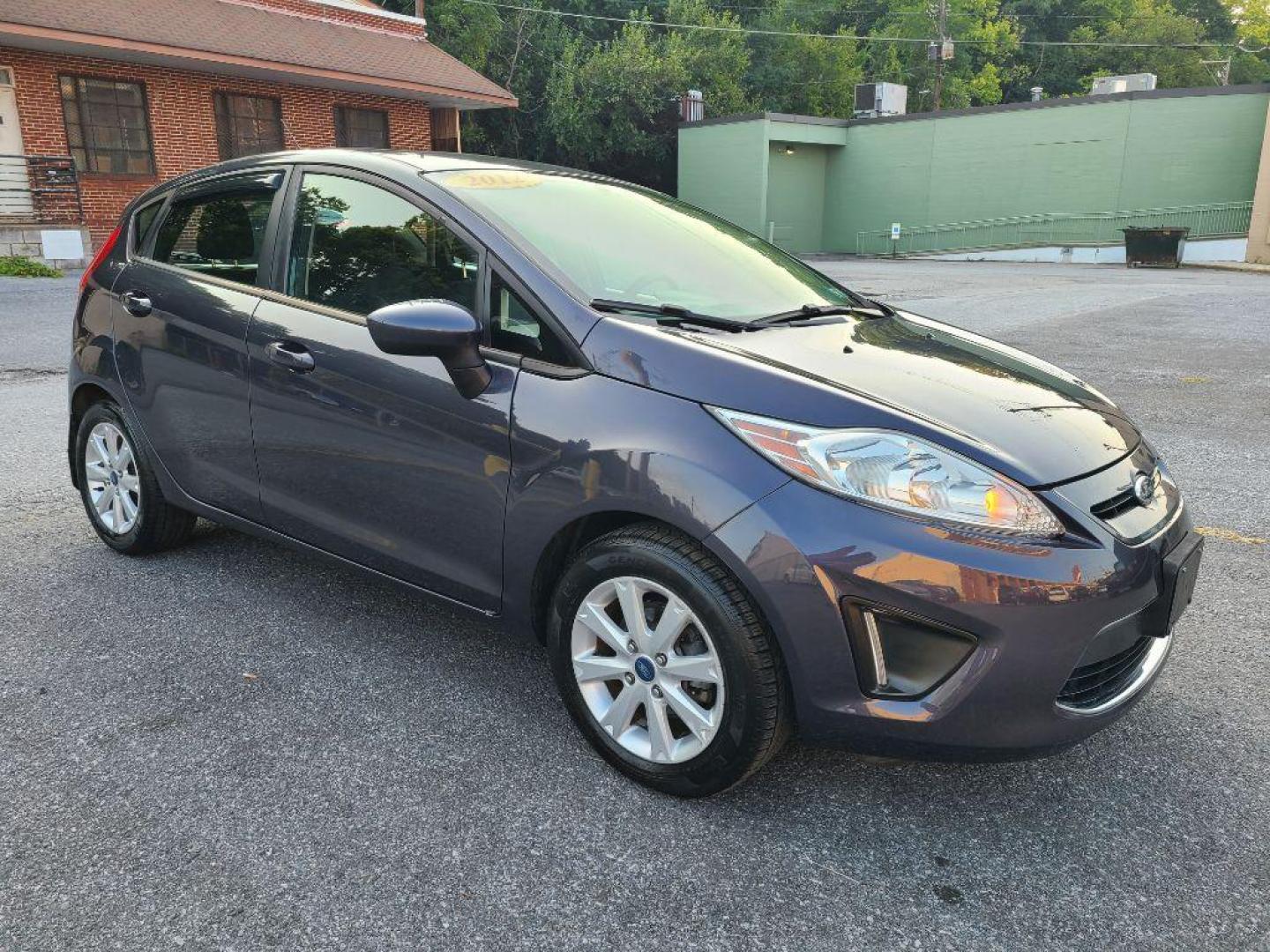 2012 GRAY FORD FIESTA SE (3FADP4EJ0CM) with an 1.6L engine, Automatic transmission, located at 117 North Cameron Street, Harrisburg, PA, 17101, (717) 963-8962, 40.267021, -76.875351 - Photo#6