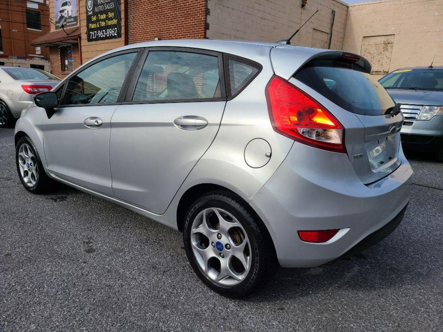 2012 SILVER FORD FIESTA SES (3FADP4FJ3CM) with an 1.6L engine, Automatic transmission, located at 117 North Cameron Street, Harrisburg, PA, 17101, (717) 963-8962, 40.267021, -76.875351 - WE FINANCE!!! Good Credit/ Bad Credit/ No Credit - ALL Trade-Ins Welcomed!!! ***Guaranteed Credit Approval*** APPLY ONLINE or CALL us TODAY ;) Internet Prices and Marketplace Prices are SPECIAL discounted ***CASH DEALS*** Retail Prices are higher. Please call us to discuss your cash and finan - Photo#2