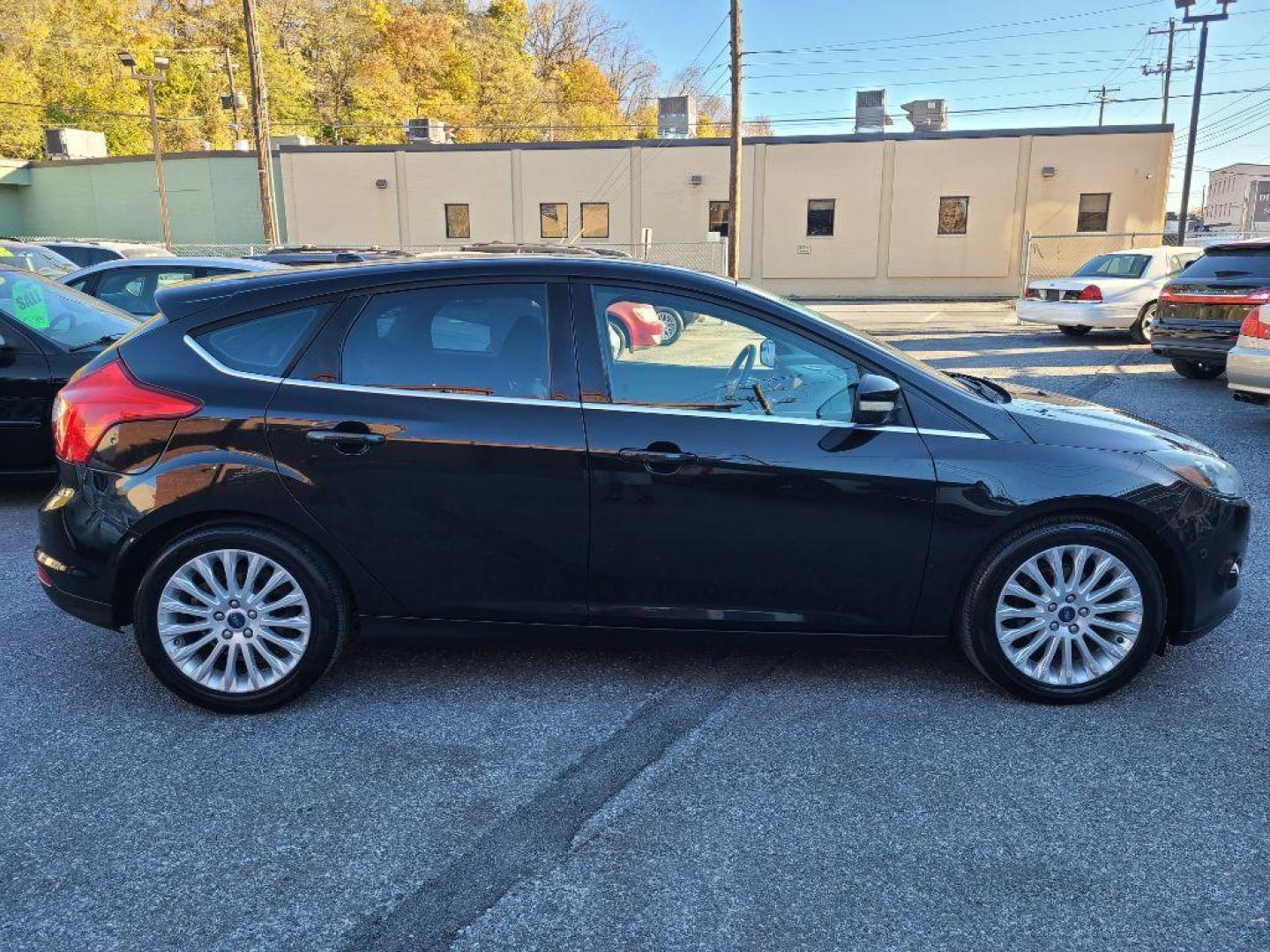 2012 BLACK FORD FOCUS TITANIUM (1FAHP3N27CL) with an 2.0L engine, Automatic transmission, located at 117 North Cameron Street, Harrisburg, PA, 17101, (717) 963-8962, 40.267021, -76.875351 - WE FINANCE!!! Good Credit/ Bad Credit/ No Credit - ALL Trade-Ins Welcomed!!! ***Guaranteed Credit Approval*** APPLY ONLINE or CALL us TODAY ;) Internet Prices and Marketplace Prices are SPECIAL discounted ***CASH DEALS*** Retail Prices are higher. Please call us to discuss your cash and finan - Photo#5