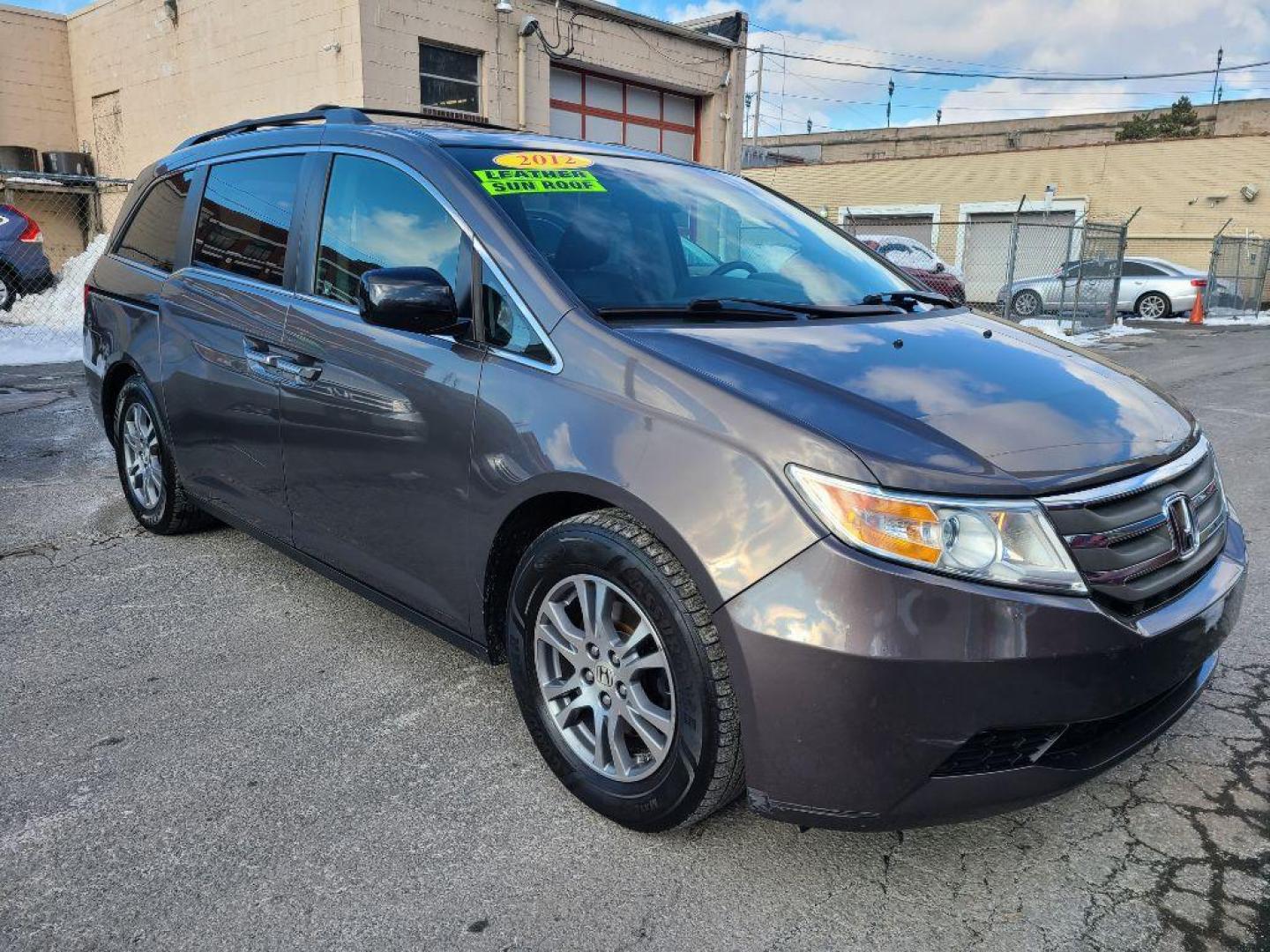 2012 GRAY HONDA ODYSSEY EXL (5FNRL5H6XCB) with an 3.5L engine, Automatic transmission, located at 117 North Cameron Street, Harrisburg, PA, 17101, (717) 963-8962, 40.267021, -76.875351 - WE FINANCE!!! Good Credit/ Bad Credit/ No Credit - ALL Trade-Ins Welcomed!!! ***Guaranteed Credit Approval*** APPLY ONLINE or CALL us TODAY ;) Internet Prices and Marketplace Prices are SPECIAL discounted ***CASH DEALS*** Retail Prices are higher. Please call us to discuss your cash and finan - Photo#6