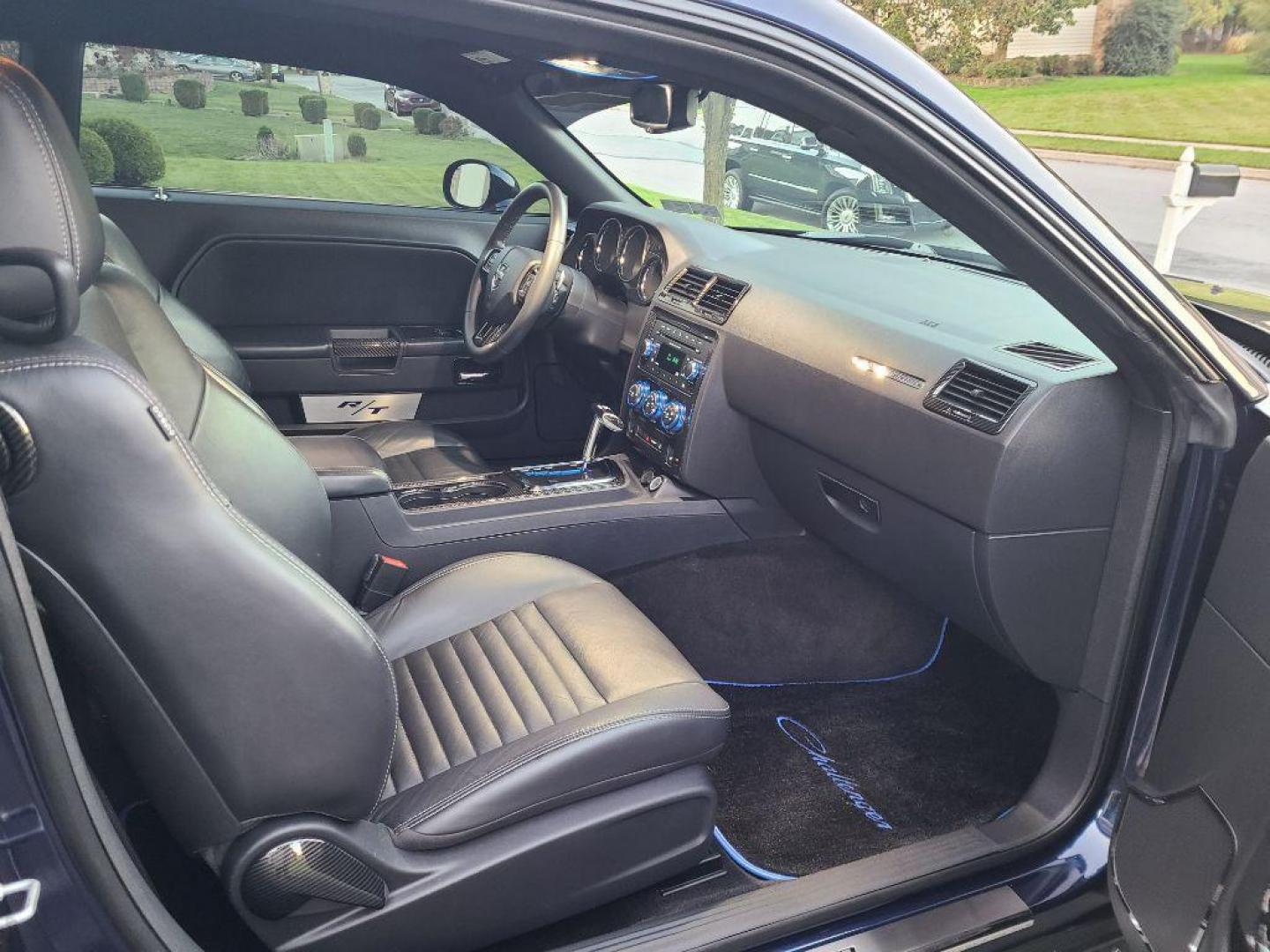 2013 BLUE DODGE CHALLENGER R/T classic (2C3CDYBT3DH) with an 5.7L engine, Automatic transmission, located at 7981 Paxton Street, Harrisburg, PA, 17111, (717) 561-2926, 40.261490, -76.749229 - WE FINANCE!!! Good Credit/ Bad Credit/ No Credit - ALL Trade-Ins Welcomed!!! ***Guaranteed Credit Approval*** APPLY ONLINE or CALL us TODAY ;) Internet Prices and Marketplace Prices are SPECIAL discounted ***CASH DEALS*** Retail Prices are higher. Please call us to discuss your cash and finan - Photo#8