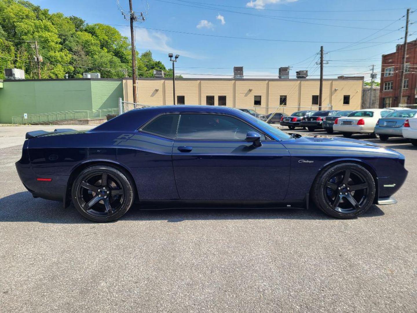 2013 BLUE DODGE CHALLENGER R/T classic (2C3CDYBT3DH) with an 5.7L engine, Automatic transmission, located at 7981 Paxton Street, Harrisburg, PA, 17111, (717) 561-2926, 40.261490, -76.749229 - WE FINANCE!!! Good Credit/ Bad Credit/ No Credit - ALL Trade-Ins Welcomed!!! ***Guaranteed Credit Approval*** APPLY ONLINE or CALL us TODAY ;) Internet Prices and Marketplace Prices are SPECIAL discounted ***CASH DEALS*** Retail Prices are higher. Please call us to discuss your cash and finan - Photo#5