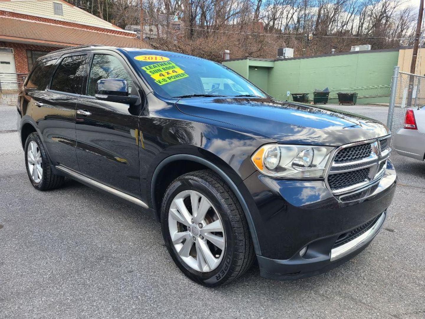 2013 BLACK DODGE DURANGO CREW (1C4SDJDT9DC) with an 5.7L engine, Automatic transmission, located at 117 North Cameron Street, Harrisburg, PA, 17101, (717) 963-8962, 40.267021, -76.875351 - WE FINANCE!!! Good Credit/ Bad Credit/ No Credit - ALL Trade-Ins Welcomed!!! ***Guaranteed Credit Approval*** APPLY ONLINE or CALL us TODAY ;) Internet Prices and Marketplace Prices are SPECIAL discounted ***CASH DEALS*** Retail Prices are higher. Please call us to discuss your cash and finan - Photo#6