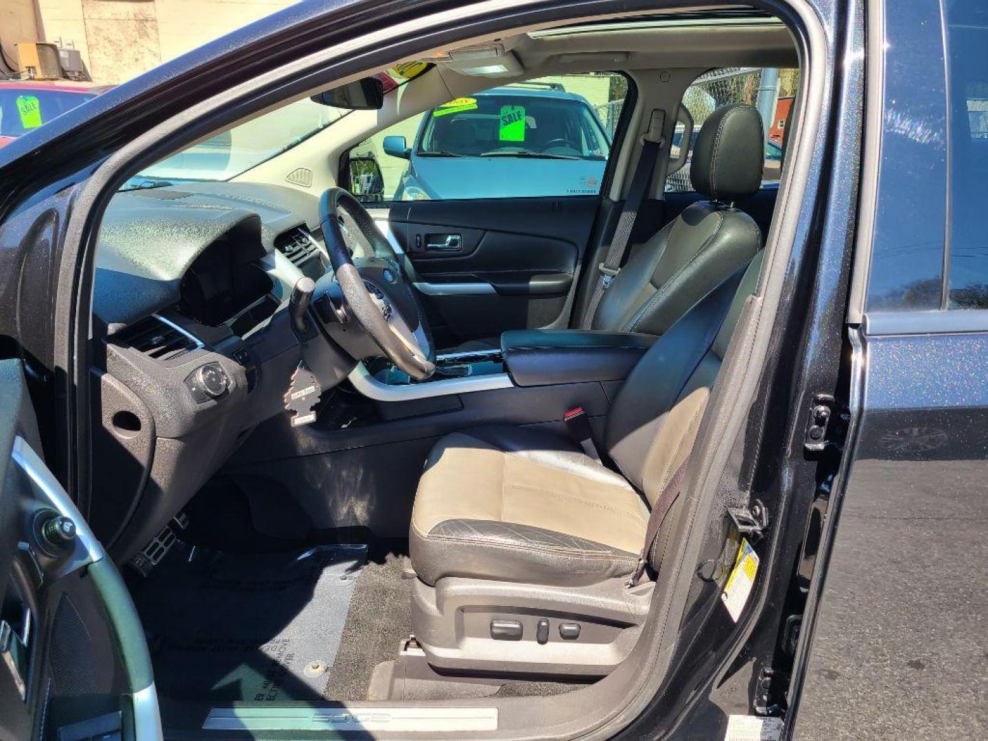 2013 BLACK FORD EDGE SPORT (2FMDK4AK0DB) with an 3.7L engine, Automatic transmission, located at 117 North Cameron Street, Harrisburg, PA, 17101, (717) 963-8962, 40.267021, -76.875351 - WE FINANCE!!! Good Credit/ Bad Credit/ No Credit - ALL Trade-Ins Welcomed!!! ***Guaranteed Credit Approval*** APPLY ONLINE or CALL us TODAY ;) Internet Prices and Marketplace Prices are SPECIAL discounted ***CASH DEALS*** Retail Prices are higher. Please call us to discuss your cash and finan - Photo#14