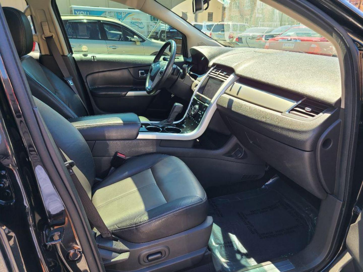 2013 BLACK FORD EDGE SPORT (2FMDK4AK0DB) with an 3.7L engine, Automatic transmission, located at 117 North Cameron Street, Harrisburg, PA, 17101, (717) 963-8962, 40.267021, -76.875351 - WE FINANCE!!! Good Credit/ Bad Credit/ No Credit - ALL Trade-Ins Welcomed!!! ***Guaranteed Credit Approval*** APPLY ONLINE or CALL us TODAY ;) Internet Prices and Marketplace Prices are SPECIAL discounted ***CASH DEALS*** Retail Prices are higher. Please call us to discuss your cash and finan - Photo#8