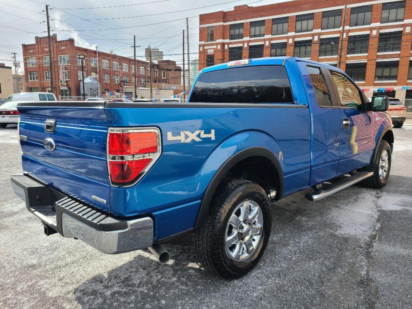 2013 BLACK FORD F150 SUPERCREW FX4 (1FTFW1ET5DF) with an 3.5L engine, Automatic transmission, located at 117 North Cameron Street, Harrisburg, PA, 17101, (717) 963-8962, 40.267021, -76.875351 - WE FINANCE!!! Good Credit/ Bad Credit/ No Credit - ALL Trade-Ins Welcomed!!! ***Guaranteed Credit Approval*** APPLY ONLINE or CALL us TODAY ;) Internet Prices and Marketplace Prices are SPECIAL discounted ***CASH DEALS*** Retail Prices are higher. Please call us to discuss your cash and finan - Photo#4