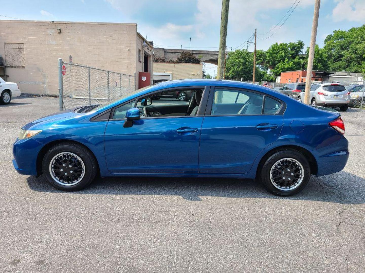 2013 BLUE HONDA CIVIC LX (19XFB2F5XDE) with an 1.8L engine, Automatic transmission, located at 7981 Paxton Street, Harrisburg, PA, 17111, (717) 561-2926, 40.261490, -76.749229 - WE FINANCE!!! Good Credit/ Bad Credit/ No Credit - ALL Trade-Ins Welcomed!!! ***Guaranteed Credit Approval*** APPLY ONLINE or CALL us TODAY ;) Internet Prices and Marketplace Prices are SPECIAL discounted ***CASH DEALS*** Retail Prices are higher. Please call us to discuss your cash and finan - Photo#1