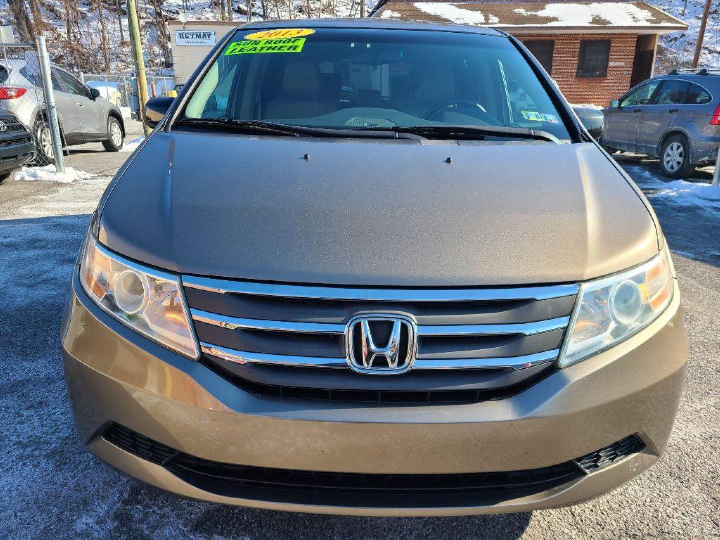 2013 GOLD HONDA ODYSSEY EXL (5FNRL5H62DB) with an 3.5L engine, Automatic transmission, located at 117 North Cameron Street, Harrisburg, PA, 17101, (717) 963-8962, 40.267021, -76.875351 - WE FINANCE!!! Good Credit/ Bad Credit/ No Credit - ALL Trade-Ins Welcomed!!! ***Guaranteed Credit Approval*** APPLY ONLINE or CALL us TODAY ;) Internet Prices and Marketplace Prices are SPECIAL discounted ***CASH DEALS*** Retail Prices are higher. Please call us to discuss your cash and finan - Photo#7