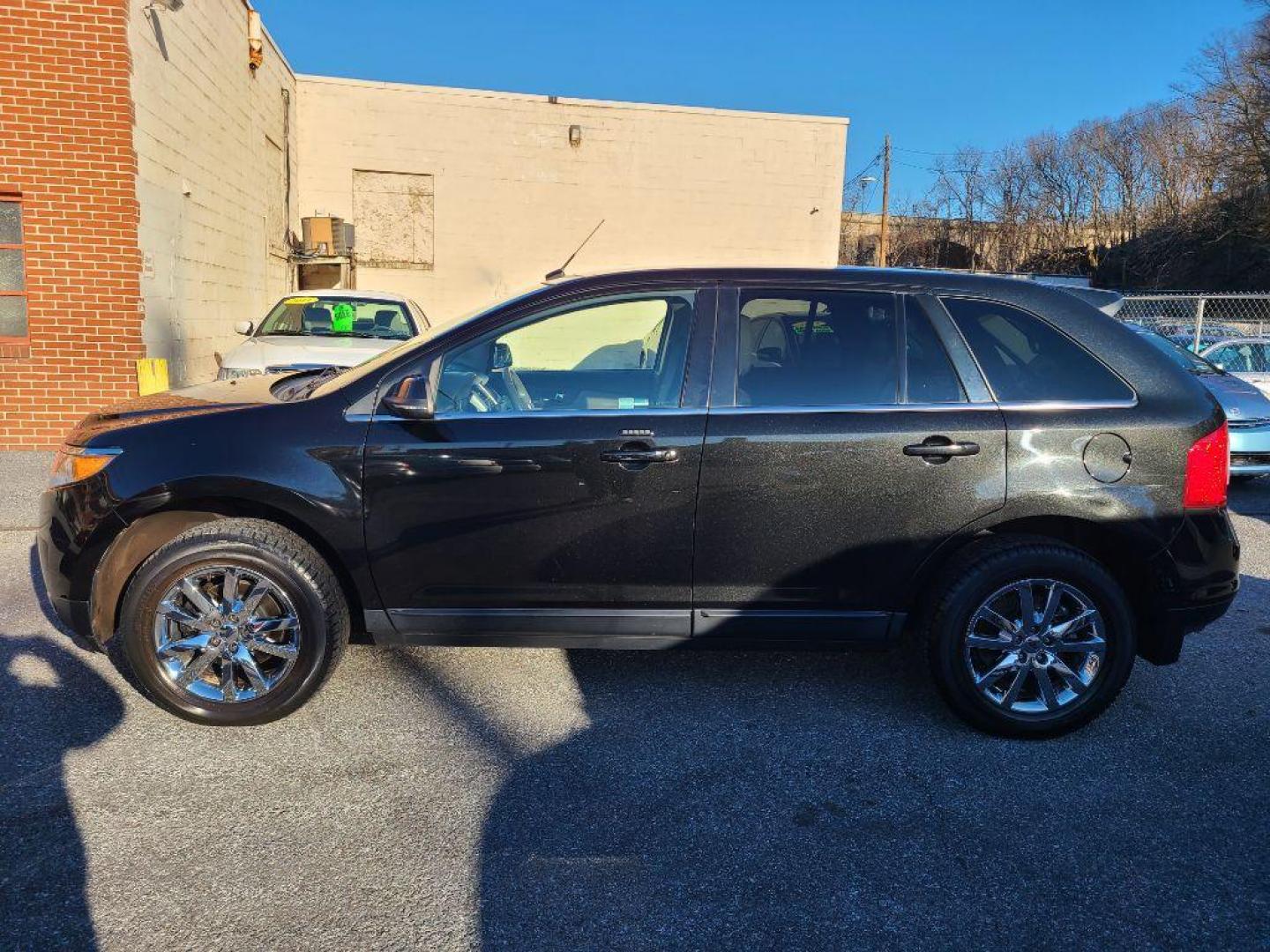 2014 BLACK FORD EDGE LIMITED (2FMDK4KC0EB) with an 3.5L engine, Automatic transmission, located at 7981 Paxton Street, Harrisburg, PA, 17111, (717) 561-2926, 40.261490, -76.749229 - WE FINANCE!!! Good Credit/ Bad Credit/ No Credit - ALL Trade-Ins Welcomed!!! ***Guaranteed Credit Approval*** APPLY ONLINE or CALL us TODAY ;) Internet Prices and Marketplace Prices are SPECIAL discounted ***CASH DEALS*** Retail Prices are higher. Please call us to discuss your cash and finan - Photo#1