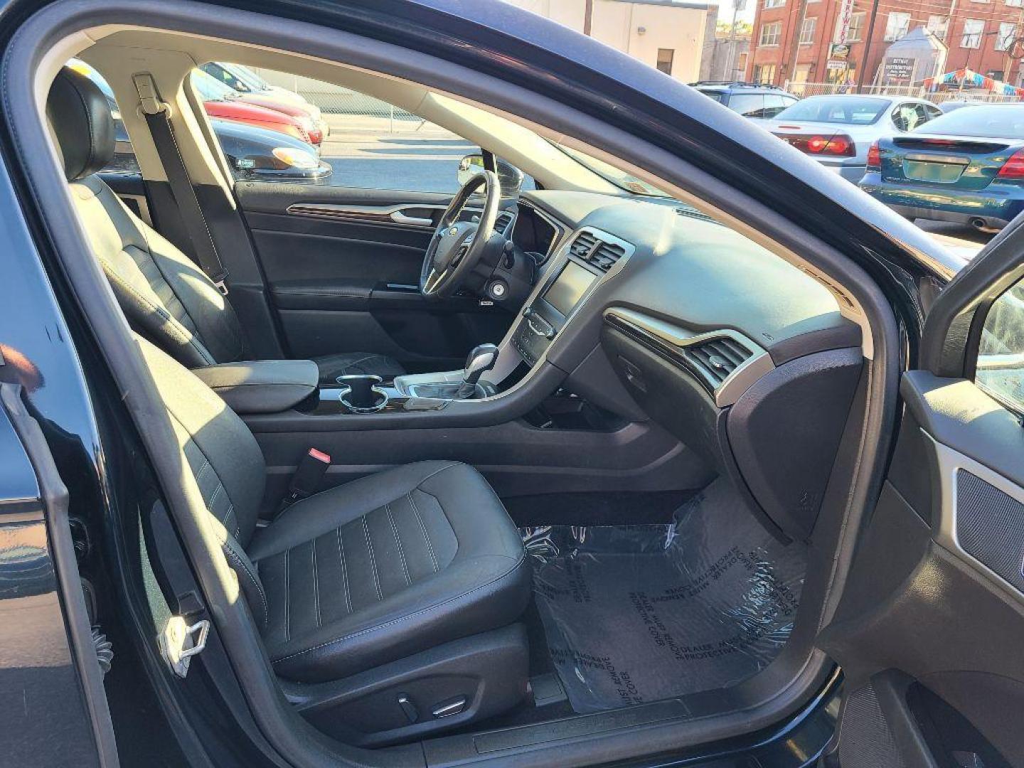 2014 GRAY FORD FUSION SE HYBRID (3FA6P0LU3ER) with an 2.0L engine, Continuously Variable transmission, located at 117 North Cameron Street, Harrisburg, PA, 17101, (717) 963-8962, 40.267021, -76.875351 - WE FINANCE!!! Good Credit/ Bad Credit/ No Credit - ALL Trade-Ins Welcomed!!! ***Guaranteed Credit Approval*** APPLY ONLINE or CALL us TODAY ;) Internet Prices and Marketplace Prices are SPECIAL discounted ***CASH DEALS*** Retail Prices are higher. Please call us to discuss your cash and finan - Photo#8