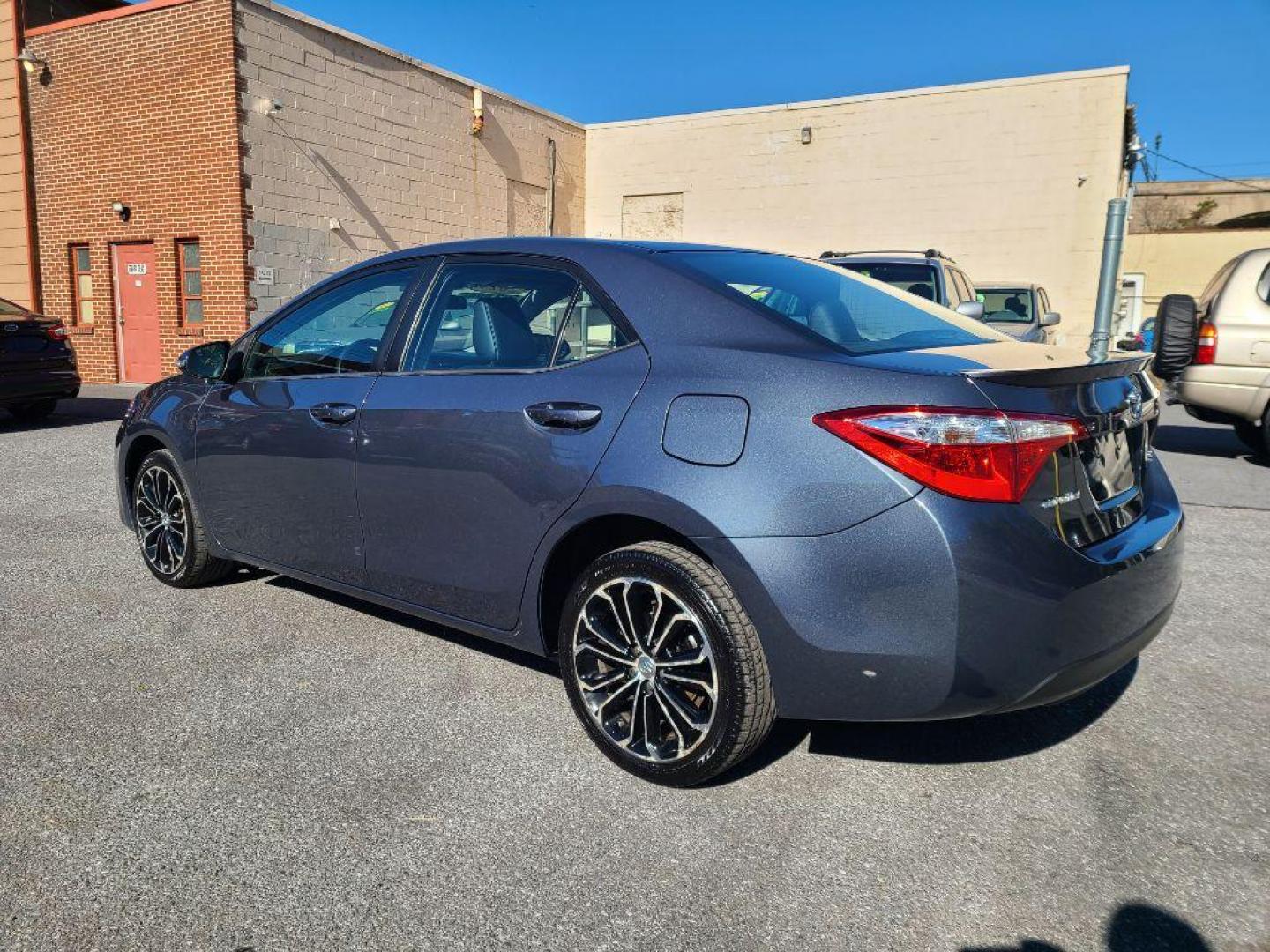 2014 GRAY TOYOTA COROLLA S (2T1BURHE8EC) with an 1.8L engine, Automatic transmission, located at 117 North Cameron Street, Harrisburg, PA, 17101, (717) 963-8962, 40.267021, -76.875351 - WE FINANCE!!! Good Credit/ Bad Credit/ No Credit - ALL Trade-Ins Welcomed!!! ***Guaranteed Credit Approval*** APPLY ONLINE or CALL us TODAY ;) Internet Prices and Marketplace Prices are SPECIAL discounted ***CASH DEALS*** Retail Prices are higher. Please call us to discuss your cash and finan - Photo#2