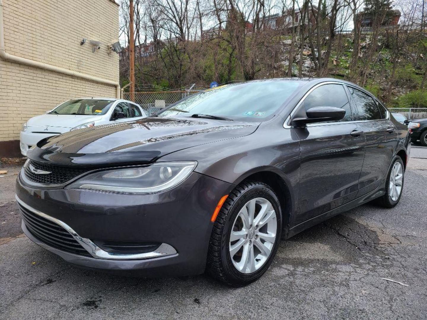 2015 GRAY CHRYSLER 200 LIMITED (1C3CCCAB5FN) with an 2.4L engine, Automatic transmission, located at 117 North Cameron Street, Harrisburg, PA, 17101, (717) 963-8962, 40.267021, -76.875351 - WE FINANCE!!! Good Credit/ Bad Credit/ No Credit - ALL Trade-Ins Welcomed!!! ***Guaranteed Credit Approval*** APPLY ONLINE or CALL us TODAY ;) Internet Prices and Marketplace Prices are SPECIAL discounted ***CASH DEALS*** Retail Prices are higher. Please call us to discuss your cash and finan - Photo#0