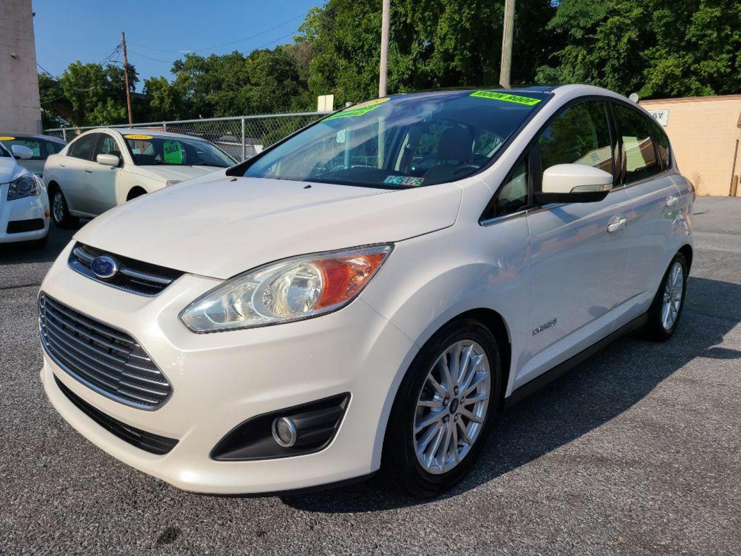 2015 WHITE FORD C-MAX SEL (1FADP5BU6FL) with an 2.0L engine, Continuously Variable transmission, located at 7981 Paxton Street, Harrisburg, PA, 17111, (717) 561-2926, 40.261490, -76.749229 - WE FINANCE!!! Good Credit/ Bad Credit/ No Credit - ALL Trade-Ins Welcomed!!! ***Guaranteed Credit Approval*** APPLY ONLINE or CALL us TODAY ;) Internet Prices and Marketplace Prices are SPECIAL discounted ***CASH DEALS*** Retail Prices are higher. Please call us to discuss your cash and finan - Photo#0