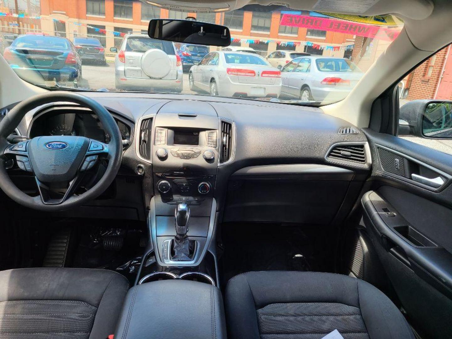 2015 GRAY FORD EDGE SE (2FMTK4G83FB) with an 3.5L engine, Automatic transmission, located at 7981 Paxton Street, Harrisburg, PA, 17111, (717) 561-2926, 40.261490, -76.749229 - WE FINANCE!!! Good Credit/ Bad Credit/ No Credit - ALL Trade-Ins Welcomed!!! ***Guaranteed Credit Approval*** APPLY ONLINE or CALL us TODAY ;) Internet Prices and Marketplace Prices are SPECIAL discounted ***CASH DEALS*** Retail Prices are higher. Please call us to discuss your cash and finan - Photo#9