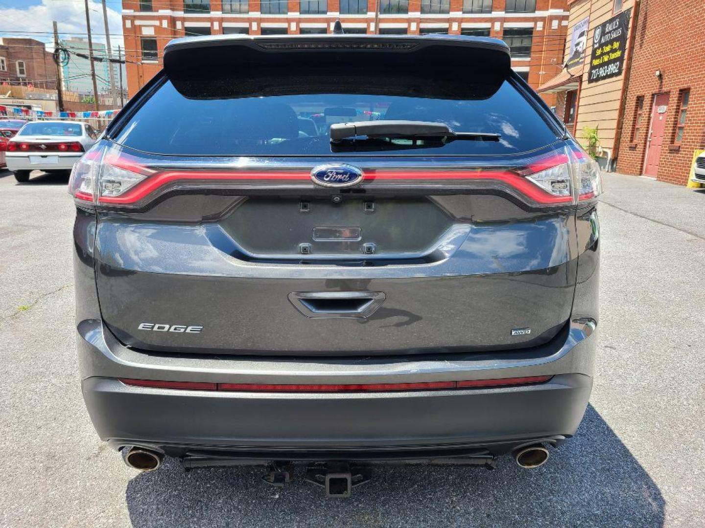 2015 GRAY FORD EDGE SE (2FMTK4G83FB) with an 3.5L engine, Automatic transmission, located at 7981 Paxton Street, Harrisburg, PA, 17111, (717) 561-2926, 40.261490, -76.749229 - WE FINANCE!!! Good Credit/ Bad Credit/ No Credit - ALL Trade-Ins Welcomed!!! ***Guaranteed Credit Approval*** APPLY ONLINE or CALL us TODAY ;) Internet Prices and Marketplace Prices are SPECIAL discounted ***CASH DEALS*** Retail Prices are higher. Please call us to discuss your cash and finan - Photo#3