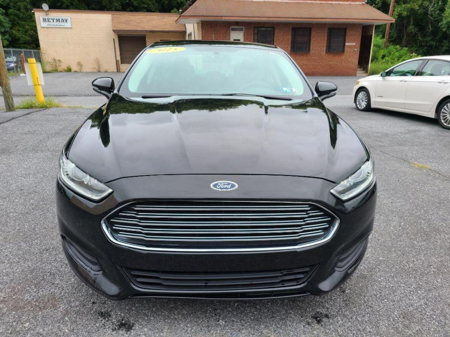 2015 BLACK FORD FUSION SE (3FA6P0H70FR) with an 2.5L engine, Automatic transmission, located at 7981 Paxton Street, Harrisburg, PA, 17111, (717) 561-2926, 40.261490, -76.749229 - WE FINANCE!!! Good Credit/ Bad Credit/ No Credit - ALL Trade-Ins Welcomed!!! ***Guaranteed Credit Approval*** APPLY ONLINE or CALL us TODAY ;) Internet Prices and Marketplace Prices are SPECIAL discounted ***CASH DEALS*** Retail Prices are higher. Please call us to discuss your cash and finan - Photo#7