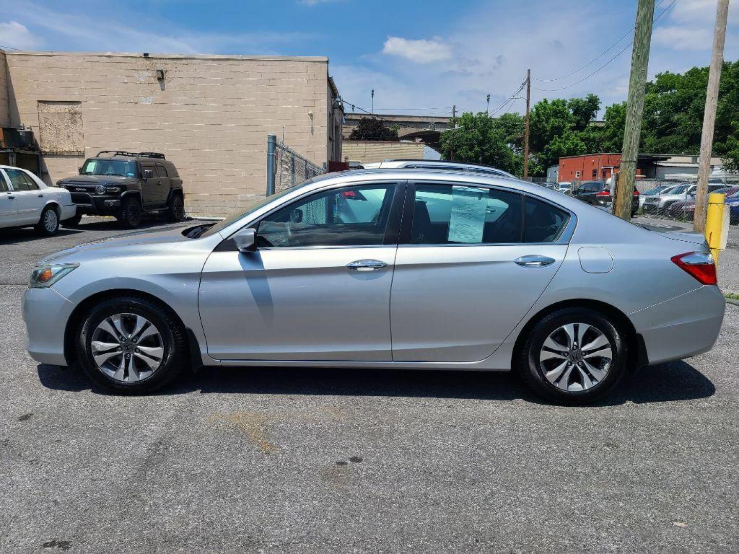 2015 SILVER HONDA ACCORD LX (1HGCR2F33FA) with an 2.4L engine, Continuously Variable transmission, located at 117 North Cameron Street, Harrisburg, PA, 17101, (717) 963-8962, 40.267021, -76.875351 - WE FINANCE!!! Good Credit/ Bad Credit/ No Credit - ALL Trade-Ins Welcomed!!! ***Guaranteed Credit Approval*** APPLY ONLINE or CALL us TODAY ;) Internet Prices and Marketplace Prices are SPECIAL discounted ***CASH DEALS*** Retail Prices are higher. Please call us to discuss your cash and finan - Photo#1