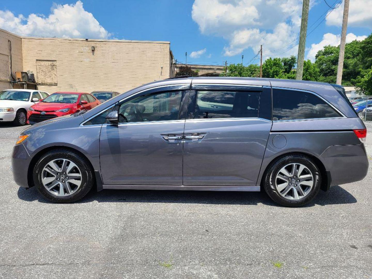 2015 GRAY HONDA ODYSSEY TOURING (5FNRL5H91FB) with an 3.5L engine, Automatic transmission, located at 7981 Paxton Street, Harrisburg, PA, 17111, (717) 561-2926, 40.261490, -76.749229 - WE FINANCE!!! Good Credit/ Bad Credit/ No Credit - ALL Trade-Ins Welcomed!!! ***Guaranteed Credit Approval*** APPLY ONLINE or CALL us TODAY ;) Internet Prices and Marketplace Prices are SPECIAL discounted ***CASH DEALS*** Retail Prices are higher. Please call us to discuss your cash and finan - Photo#1