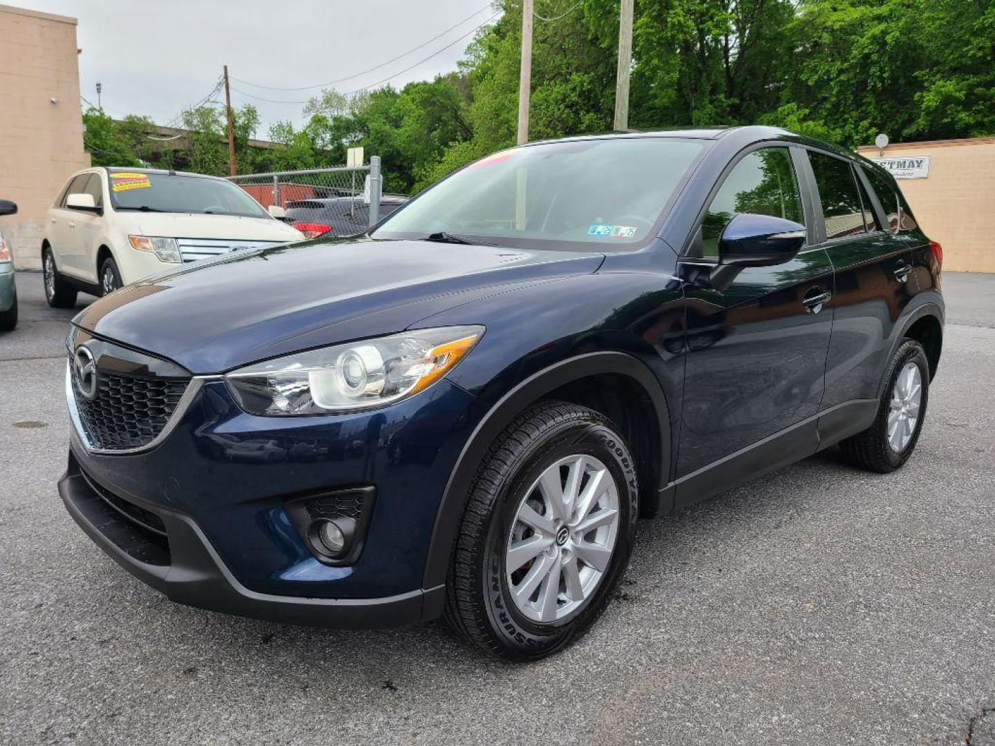 2015 BLUE MAZDA CX-5 TOURING (JM3KE4CY5F0) with an 2.5L engine, Automatic transmission, located at 117 North Cameron Street, Harrisburg, PA, 17101, (717) 963-8962, 40.267021, -76.875351 - WE FINANCE!!! Good Credit/ Bad Credit/ No Credit - ALL Trade-Ins Welcomed!!! ***Guaranteed Credit Approval*** APPLY ONLINE or CALL us TODAY ;) Internet Prices and Marketplace Prices are SPECIAL discounted ***CASH DEALS*** Retail Prices are higher. Please call us to discuss your cash and finan - Photo#0