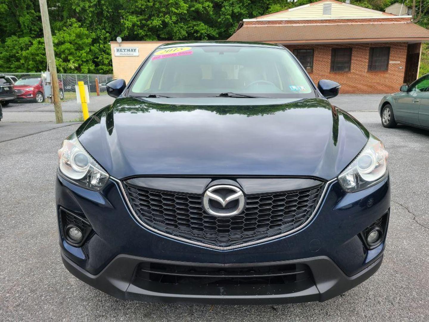 2015 BLUE MAZDA CX-5 TOURING (JM3KE4CY5F0) with an 2.5L engine, Automatic transmission, located at 117 North Cameron Street, Harrisburg, PA, 17101, (717) 963-8962, 40.267021, -76.875351 - WE FINANCE!!! Good Credit/ Bad Credit/ No Credit - ALL Trade-Ins Welcomed!!! ***Guaranteed Credit Approval*** APPLY ONLINE or CALL us TODAY ;) Internet Prices and Marketplace Prices are SPECIAL discounted ***CASH DEALS*** Retail Prices are higher. Please call us to discuss your cash and finan - Photo#7