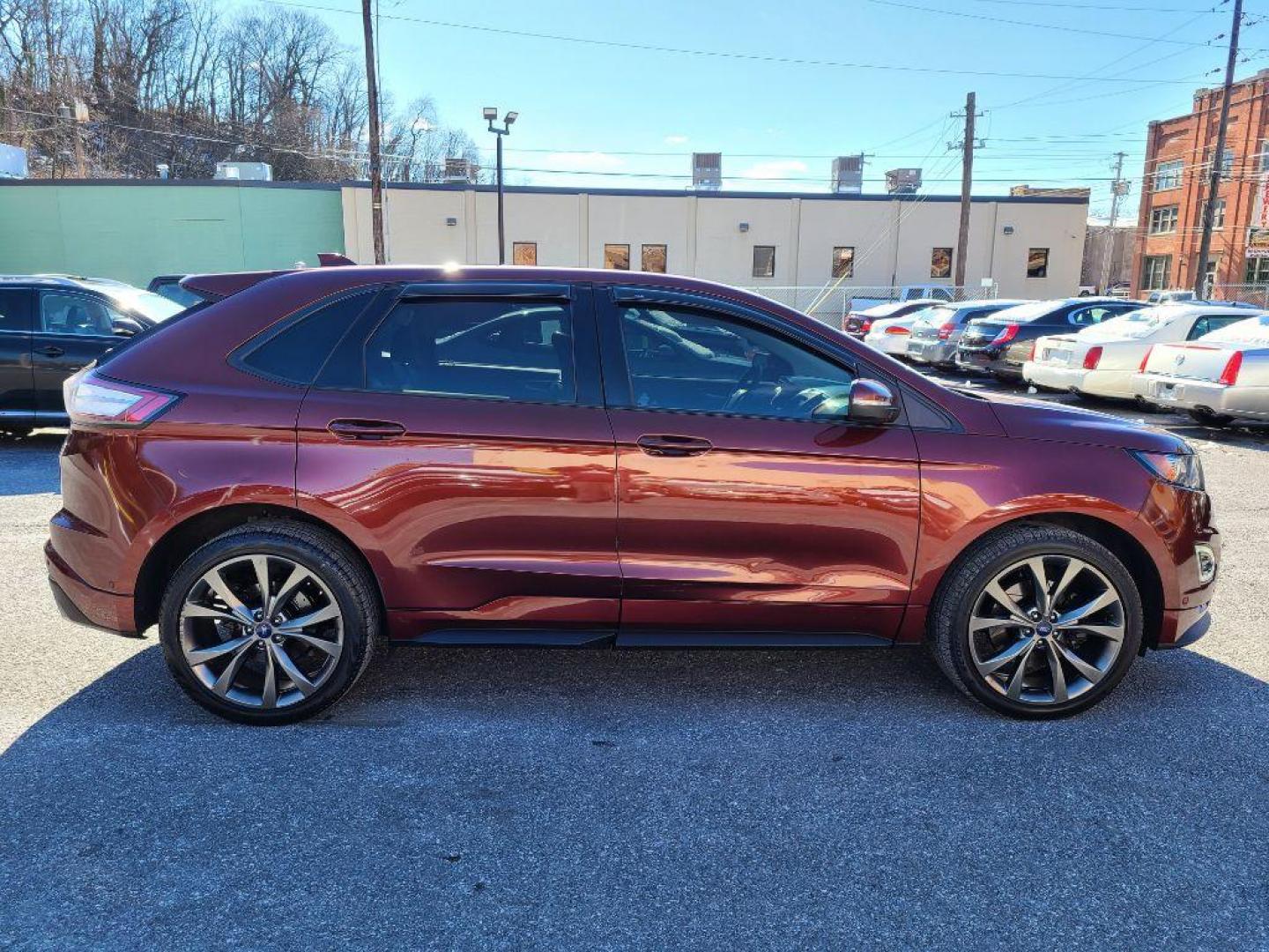 2016 BURGUN FORD EDGE SPORT (2FMPK4AP2GB) with an 2.7L engine, Automatic transmission, located at 7981 Paxton Street, Harrisburg, PA, 17111, (717) 561-2926, 40.261490, -76.749229 - WE FINANCE!!! Good Credit/ Bad Credit/ No Credit - ALL Trade-Ins Welcomed!!! ***Guaranteed Credit Approval*** APPLY ONLINE or CALL us TODAY ;) Internet Prices and Marketplace Prices are SPECIAL discounted ***CASH DEALS*** Retail Prices are higher. Please call us to discuss your cash and finan - Photo#5