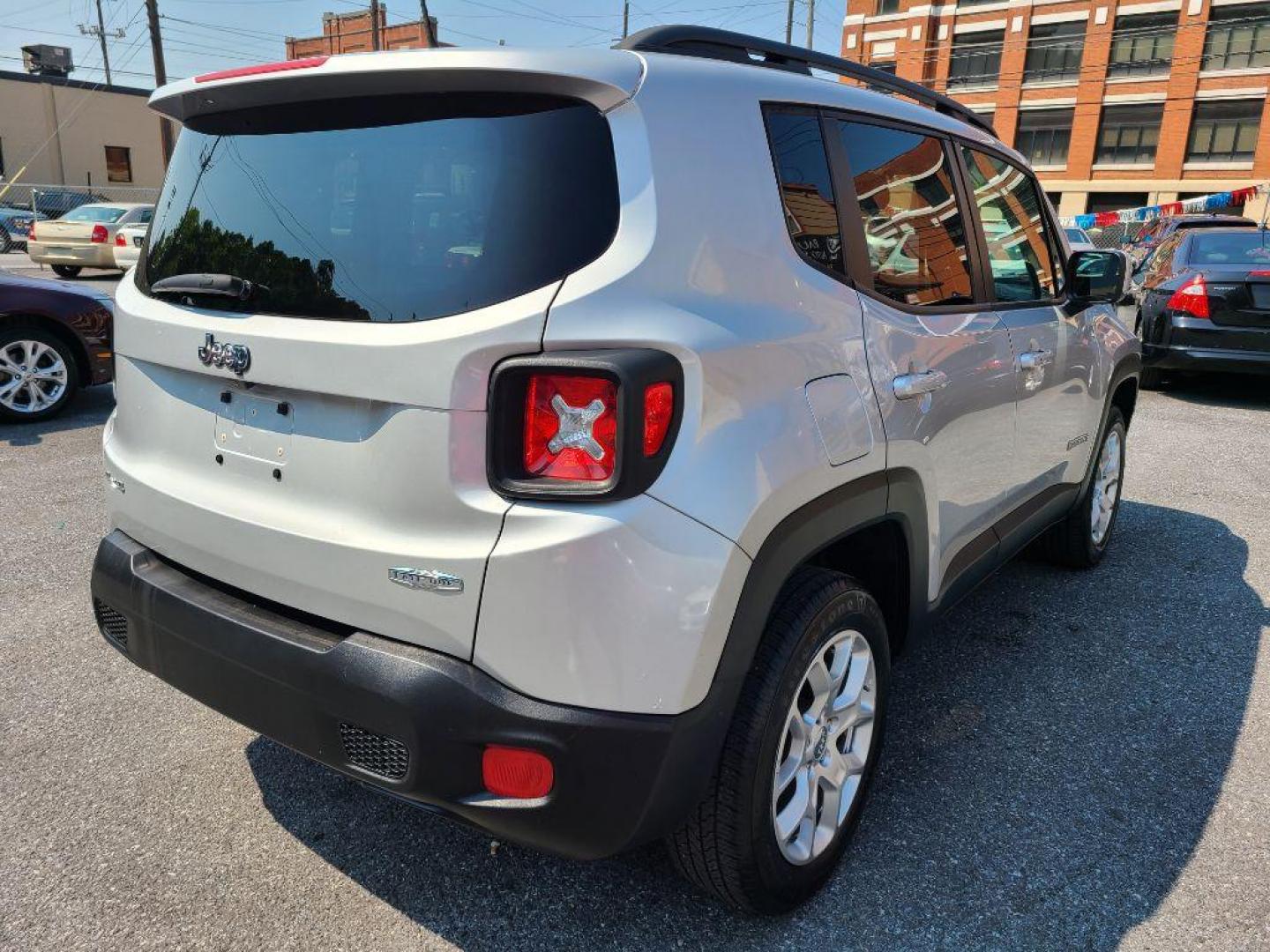 2016 SILVER JEEP RENEGADE LATITUDE (ZACCJBBT3GP) with an 2.4L engine, Automatic transmission, located at 7981 Paxton Street, Harrisburg, PA, 17111, (717) 561-2926, 40.261490, -76.749229 - Photo#4