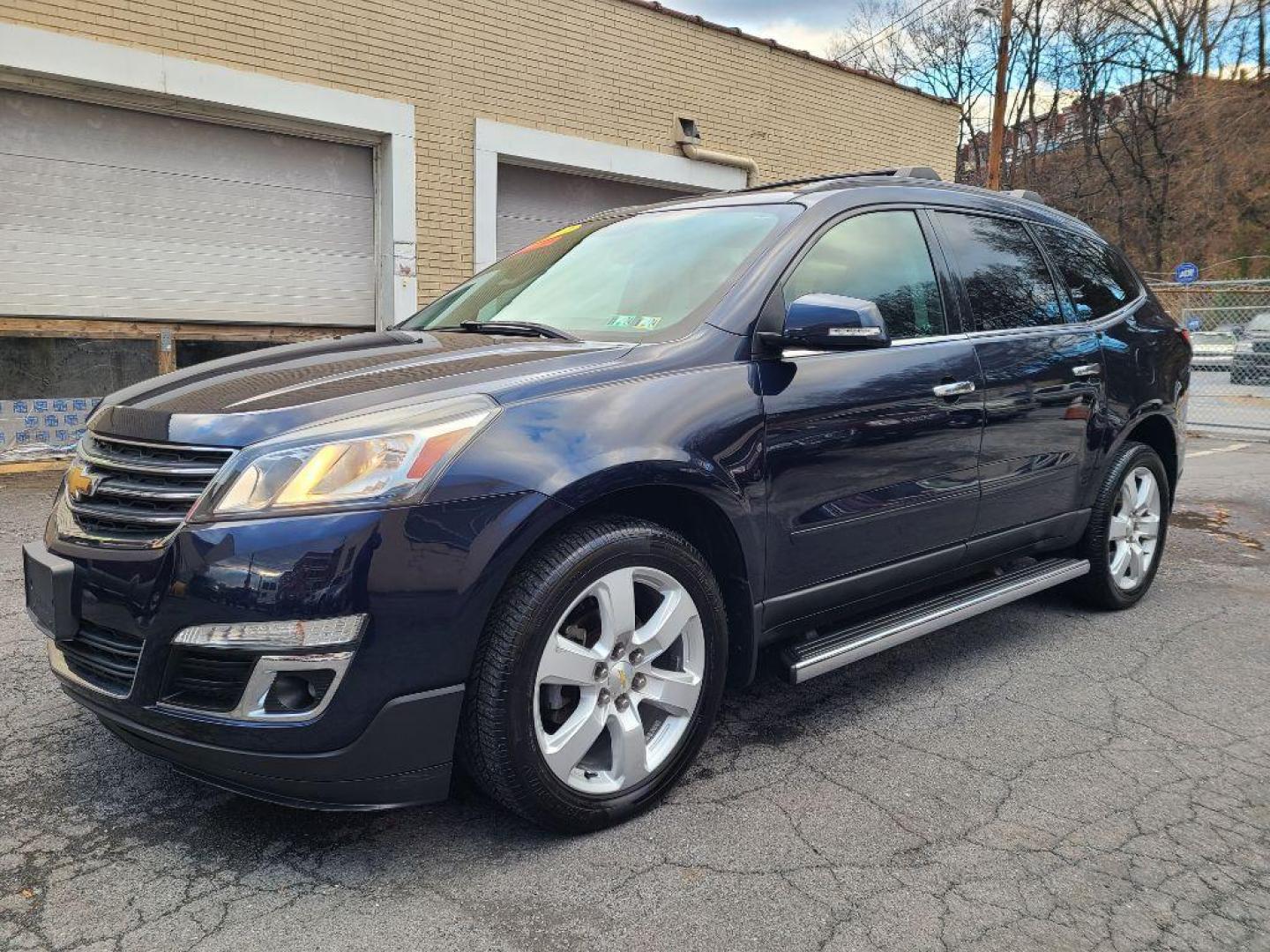 2017 BLUE CHEVROLET TRAVERSE LT (1GNKVGKD4HJ) with an 3.6L engine, Automatic transmission, located at 7981 Paxton Street, Harrisburg, PA, 17111, (717) 561-2926, 40.261490, -76.749229 - WE FINANCE!!! Good Credit/ Bad Credit/ No Credit - ALL Trade-Ins Welcomed!!! ***Guaranteed Credit Approval*** APPLY ONLINE or CALL us TODAY ;) Internet Prices and Marketplace Prices are SPECIAL discounted ***CASH DEALS*** Retail Prices are higher. Please call us to discuss your cash and finan - Photo#0