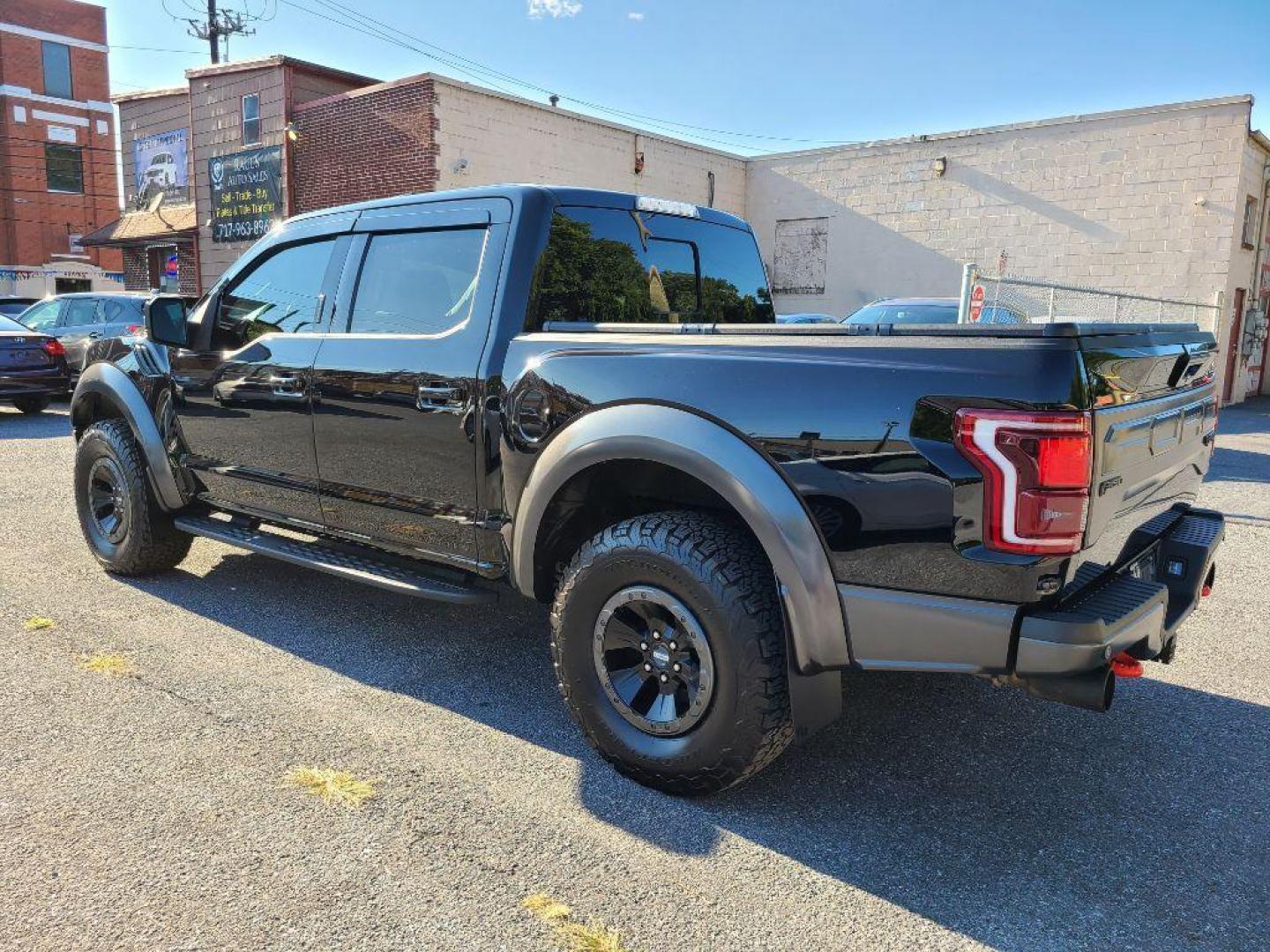 2017 BLACK FORD F150 SUPERCREW RAPTOR (1FTFW1RG3HF) with an 3.5L engine, Automatic transmission, located at 117 North Cameron Street, Harrisburg, PA, 17101, (717) 963-8962, 40.267021, -76.875351 - WE FINANCE!!! Good Credit/ Bad Credit/ No Credit - ALL Trade-Ins Welcomed!!! ***Guaranteed Credit Approval*** APPLY ONLINE or CALL us TODAY ;) Internet Prices and Marketplace Prices are SPECIAL discounted ***CASH DEALS*** Retail Prices are higher. Please call us to discuss your cash and finan - Photo#2