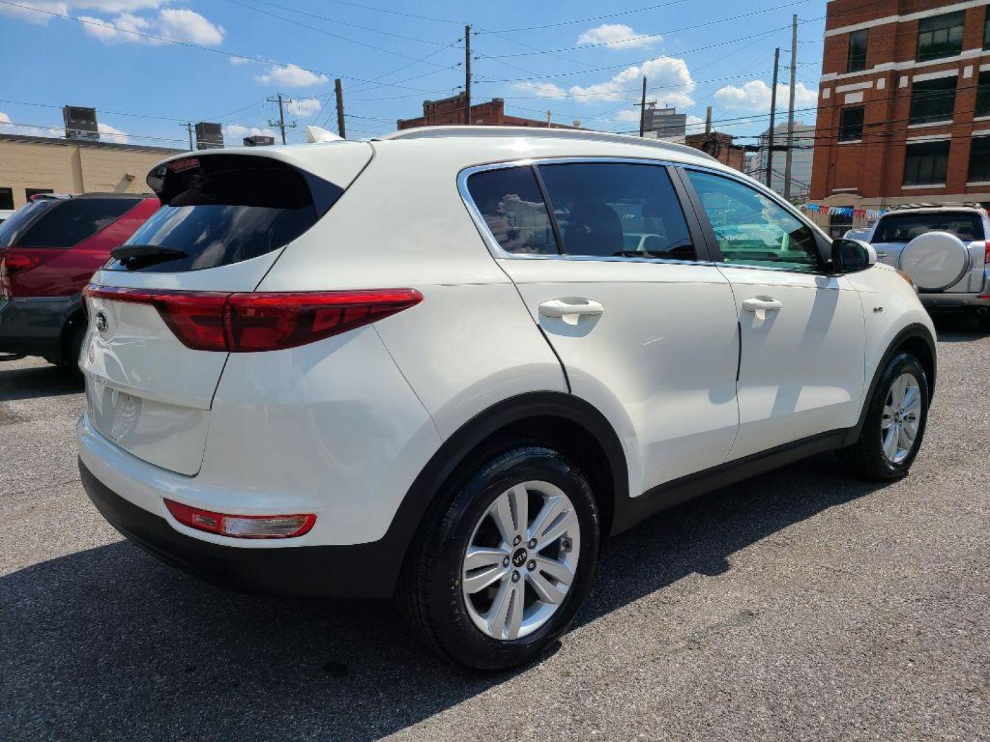 2017 WHITE KIA SPORTAGE LX (KNDPMCAC8H7) with an 2.4L engine, Automatic transmission, located at 117 North Cameron Street, Harrisburg, PA, 17101, (717) 963-8962, 40.267021, -76.875351 - WE FINANCE!!! Good Credit/ Bad Credit/ No Credit - ALL Trade-Ins Welcomed!!! ***Guaranteed Credit Approval*** APPLY ONLINE or CALL us TODAY ;) Internet Prices and Marketplace Prices are SPECIAL discounted ***CASH DEALS*** Retail Prices are higher. Please call us to discuss your cash and finan - Photo#4