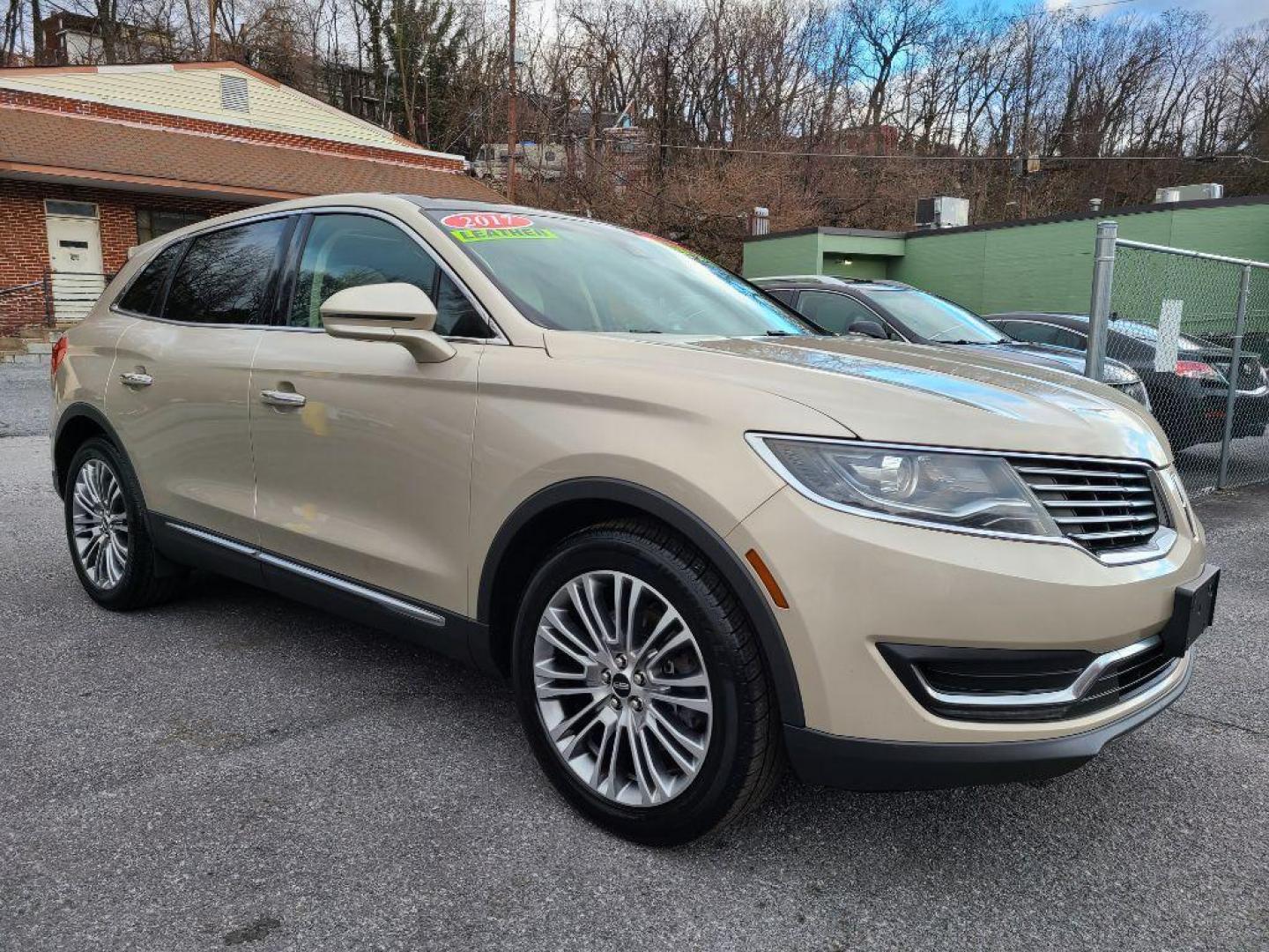 2017 BEIGE LINCOLN MKX RESERVE (2LMPJ8LR5HB) with an 3.7L engine, Automatic transmission, located at 117 North Cameron Street, Harrisburg, PA, 17101, (717) 963-8962, 40.267021, -76.875351 - WE FINANCE!!! Good Credit/ Bad Credit/ No Credit - ALL Trade-Ins Welcomed!!! ***Guaranteed Credit Approval*** APPLY ONLINE or CALL us TODAY ;) Internet Prices and Marketplace Prices are SPECIAL discounted ***CASH DEALS*** Retail Prices are higher. Please call us to discuss your cash and finan - Photo#6