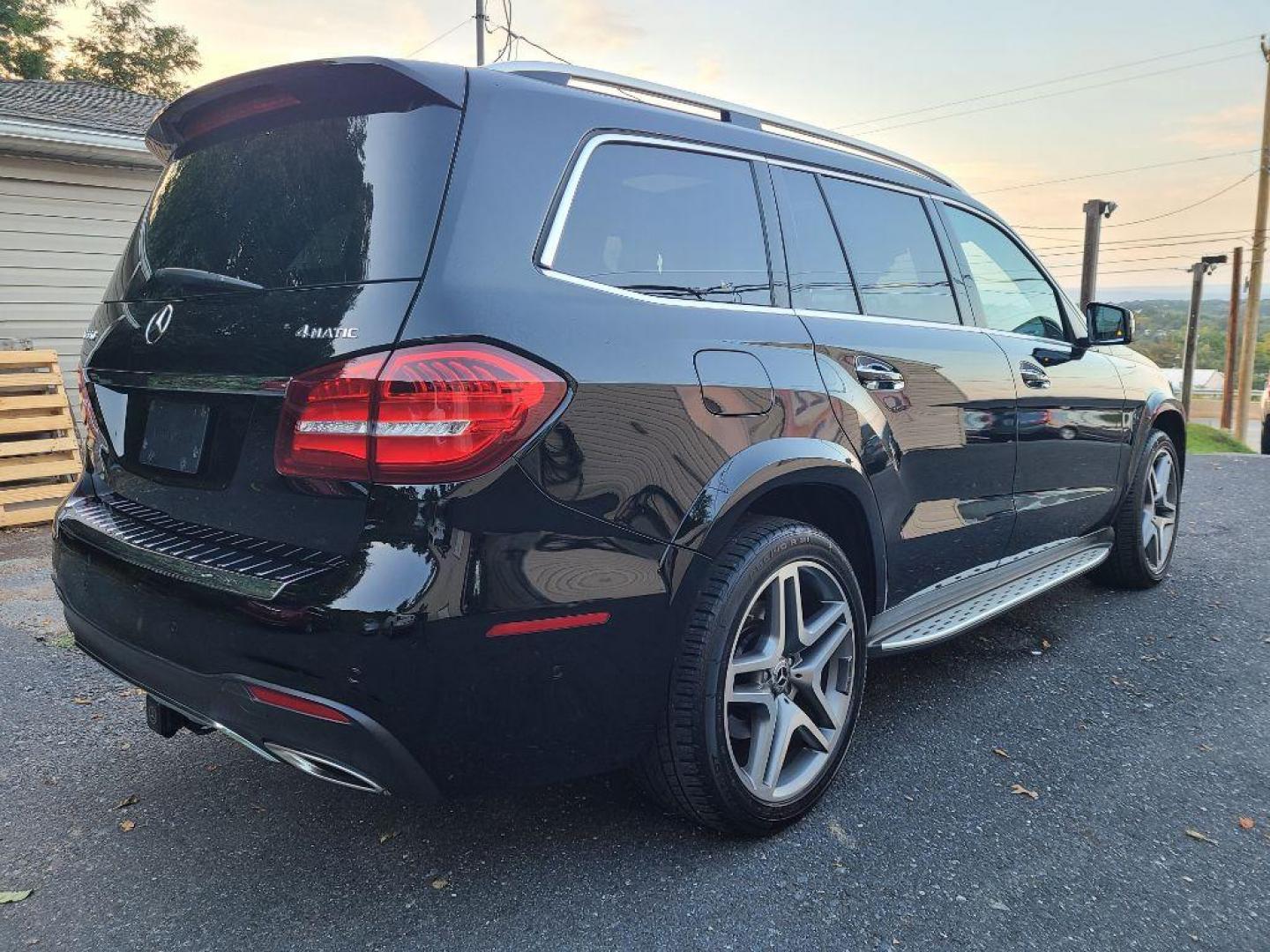 2017 BLACK MERCEDES-BENZ GLS 550 4MATIC (4JGDF7DE6HA) with an 4.7L engine, Automatic transmission, located at 7981 Paxton Street, Harrisburg, PA, 17111, (717) 561-2926, 40.261490, -76.749229 - WE FINANCE!!! Good Credit/ Bad Credit/ No Credit - ALL Trade-Ins Welcomed!!! ***Guaranteed Credit Approval*** APPLY ONLINE or CALL us TODAY ;) Internet Prices and Marketplace Prices are SPECIAL discounted ***CASH DEALS*** Retail Prices are higher. Please call us to discuss your cash and finan - Photo#4