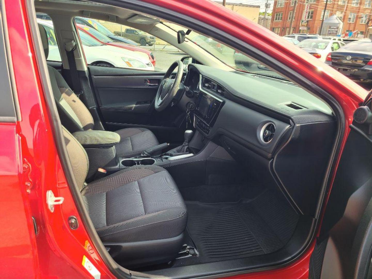 2017 RED TOYOTA COROLLA LE (2T1BURHE4HC) with an 1.8L engine, Continuously Variable transmission, located at 7981 Paxton Street, Harrisburg, PA, 17111, (717) 561-2926, 40.261490, -76.749229 - WE FINANCE!!! Good Credit/ Bad Credit/ No Credit - ALL Trade-Ins Welcomed!!! ***Guaranteed Credit Approval*** APPLY ONLINE or CALL us TODAY ;) Internet Prices and Marketplace Prices are SPECIAL discounted ***CASH DEALS*** Retail Prices are higher. Please call us to discuss your cash and finan - Photo#9