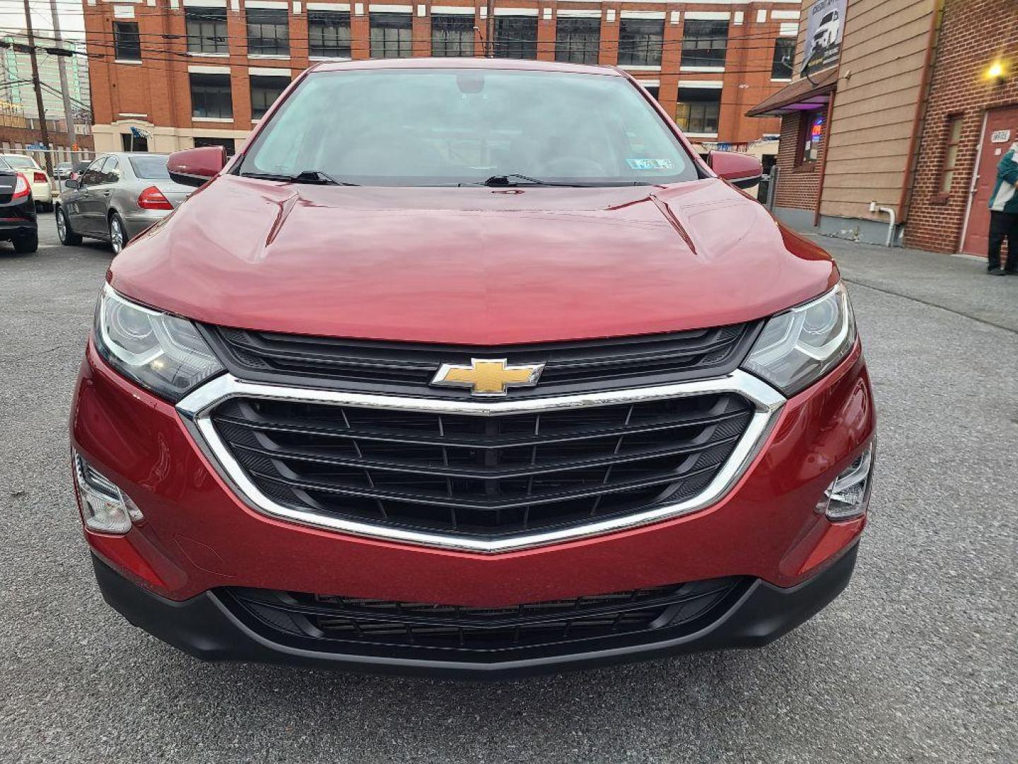 2018 RED CHEVROLET EQUINOX LT (2GNAXSEV2J6) with an 1.5L engine, Automatic transmission, located at 117 North Cameron Street, Harrisburg, PA, 17101, (717) 963-8962, 40.267021, -76.875351 - WE FINANCE!!! Good Credit/ Bad Credit/ No Credit - ALL Trade-Ins Welcomed!!! ***Guaranteed Credit Approval*** APPLY ONLINE or CALL us TODAY ;) Internet Prices and Marketplace Prices are SPECIAL discounted ***CASH DEALS*** Retail Prices are higher. Please call us to discuss your cash and finan - Photo#7