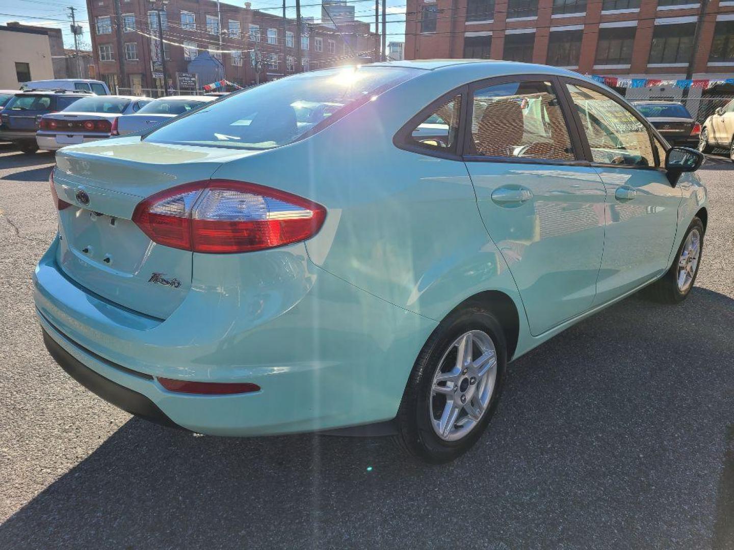 2018 GREEN FORD FIESTA SE (3FADP4BJXJM) with an 1.6L engine, 6-Speed Manual transmission, located at 117 North Cameron Street, Harrisburg, PA, 17101, (717) 963-8962, 40.267021, -76.875351 - WE FINANCE!!! Good Credit/ Bad Credit/ No Credit - ALL Trade-Ins Welcomed!!! ***Guaranteed Credit Approval*** APPLY ONLINE or CALL us TODAY ;) Internet Prices and Marketplace Prices are SPECIAL discounted ***CASH DEALS*** Retail Prices are higher. Please call us to discuss your cash and finan - Photo#4