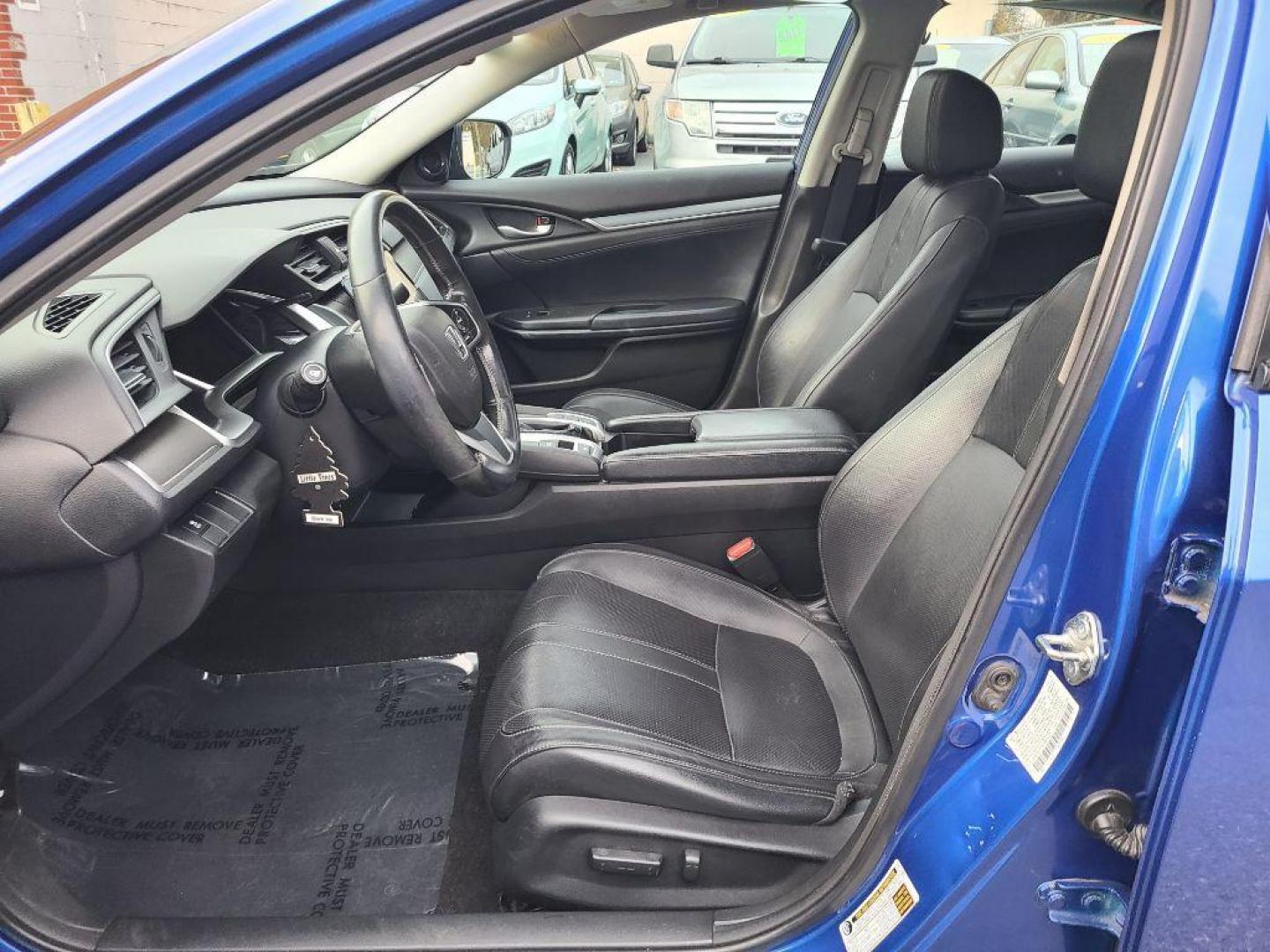 2018 BLUE HONDA CIVIC EXL (2HGFC1F72JH) with an 1.5L engine, Continuously Variable transmission, located at 7981 Paxton Street, Harrisburg, PA, 17111, (717) 561-2926, 40.261490, -76.749229 - WE FINANCE!!! Good Credit/ Bad Credit/ No Credit - ALL Trade-Ins Welcomed!!! ***Guaranteed Credit Approval*** APPLY ONLINE or CALL us TODAY ;) Internet Prices and Marketplace Prices are SPECIAL discounted ***CASH DEALS*** Retail Prices are higher. Please call us to discuss your cash and finan - Photo#13