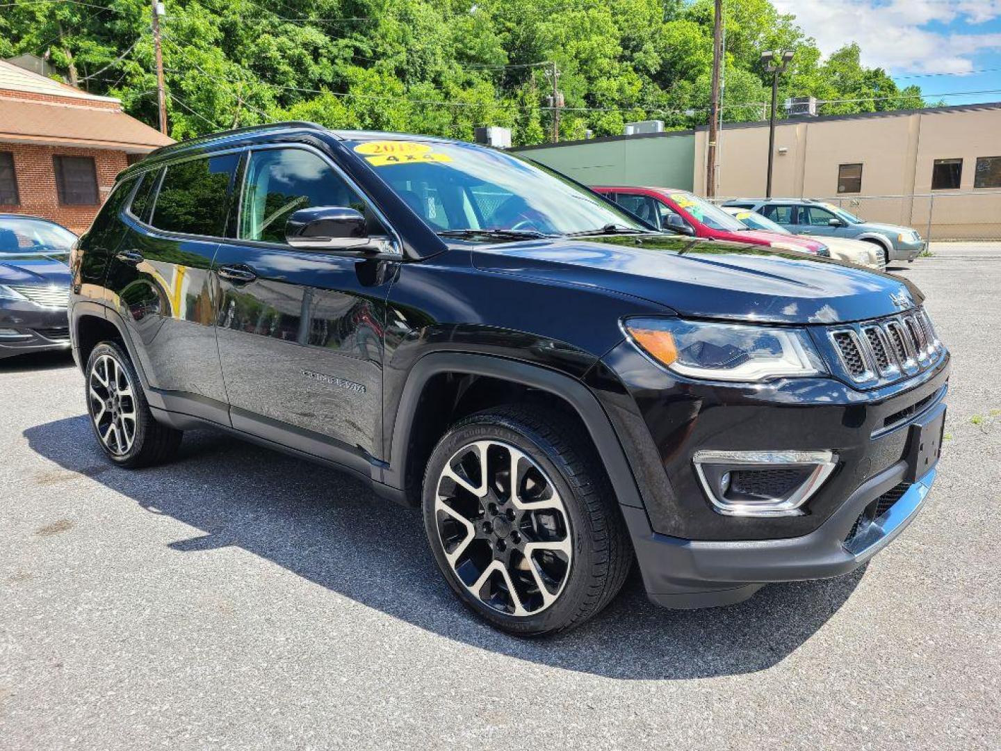 2018 BLACK JEEP COMPASS LIMITED (3C4NJDCB8JT) with an 2.4L engine, Automatic transmission, located at 7981 Paxton Street, Harrisburg, PA, 17111, (717) 561-2926, 40.261490, -76.749229 - WE FINANCE!!! Good Credit/ Bad Credit/ No Credit - ALL Trade-Ins Welcomed!!! ***Guaranteed Credit Approval*** APPLY ONLINE or CALL us TODAY ;) Internet Prices and Marketplace Prices are SPECIAL discounted ***CASH DEALS*** Retail Prices are higher. Please call us to discuss your cash and finan - Photo#6