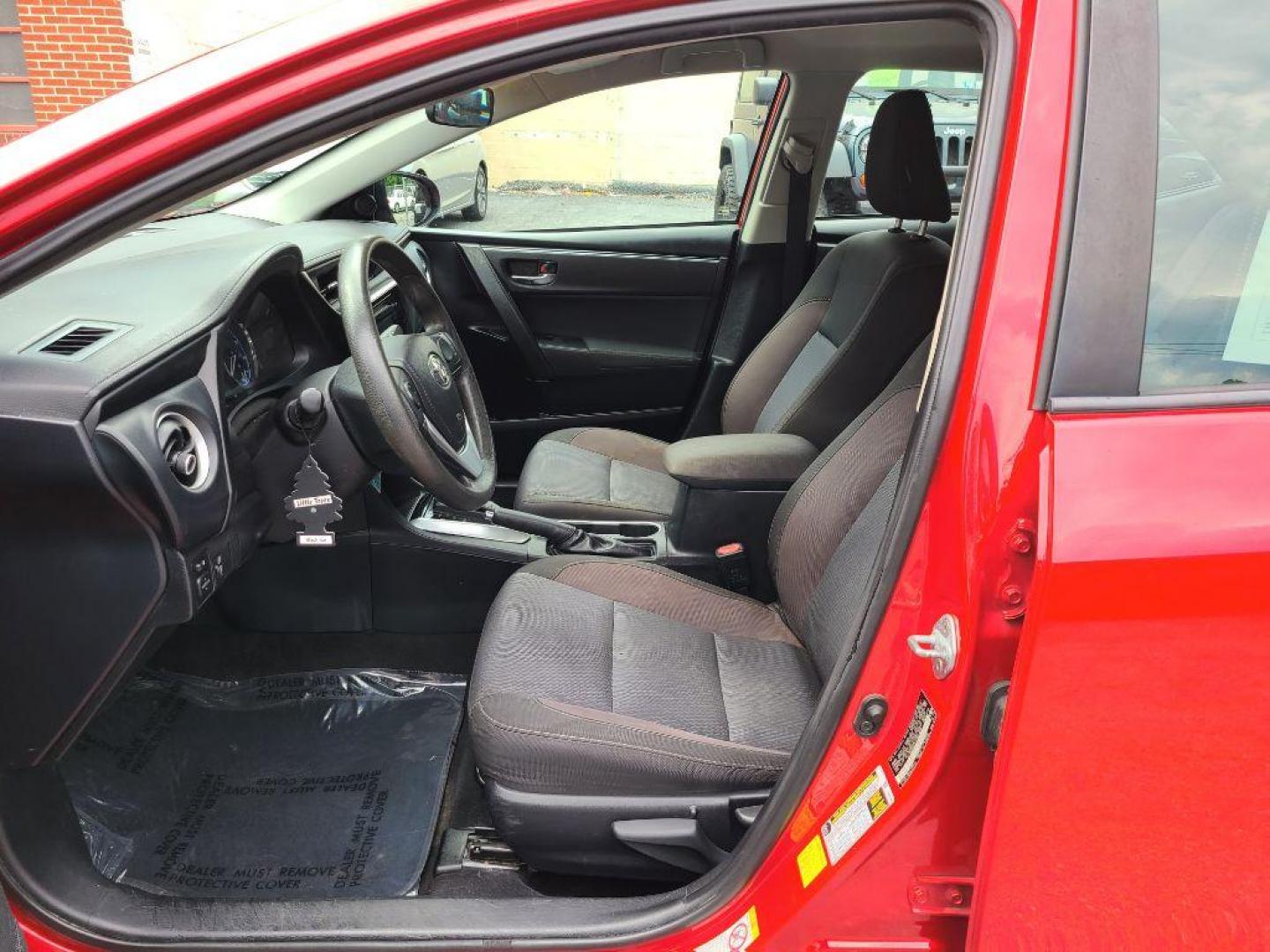 2018 RED TOYOTA COROLLA LE (2T1BURHE5JC) with an 1.8L engine, Continuously Variable transmission, located at 117 North Cameron Street, Harrisburg, PA, 17101, (717) 963-8962, 40.267021, -76.875351 - WE FINANCE!!! Good Credit/ Bad Credit/ No Credit - ALL Trade-Ins Welcomed!!! ***Guaranteed Credit Approval*** APPLY ONLINE or CALL us TODAY ;) Internet Prices and Marketplace Prices are SPECIAL discounted ***CASH DEALS*** Retail Prices are higher. Please call us to discuss your cash and finan - Photo#13