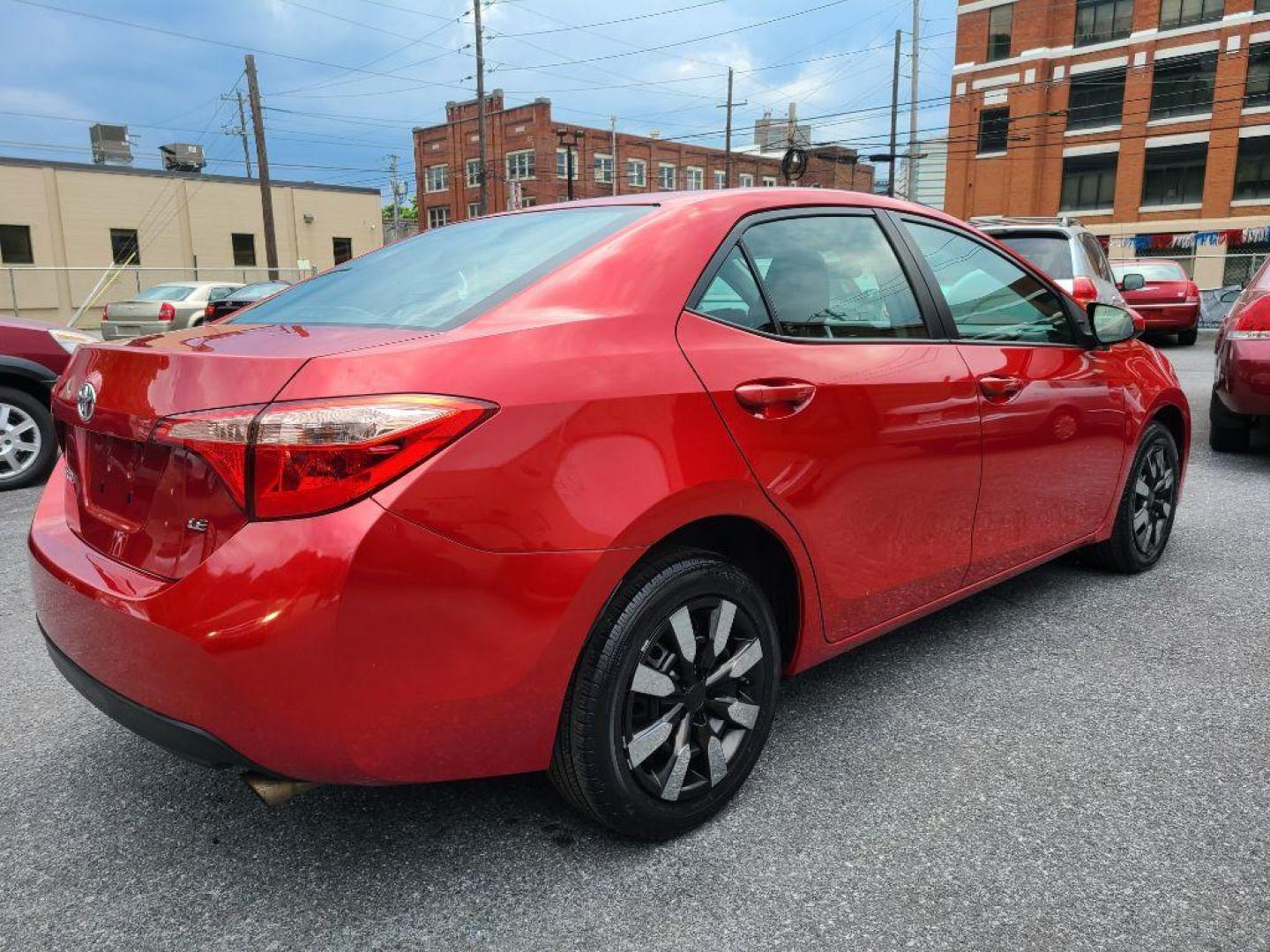 2018 RED TOYOTA COROLLA LE (2T1BURHE5JC) with an 1.8L engine, Continuously Variable transmission, located at 117 North Cameron Street, Harrisburg, PA, 17101, (717) 963-8962, 40.267021, -76.875351 - WE FINANCE!!! Good Credit/ Bad Credit/ No Credit - ALL Trade-Ins Welcomed!!! ***Guaranteed Credit Approval*** APPLY ONLINE or CALL us TODAY ;) Internet Prices and Marketplace Prices are SPECIAL discounted ***CASH DEALS*** Retail Prices are higher. Please call us to discuss your cash and finan - Photo#4