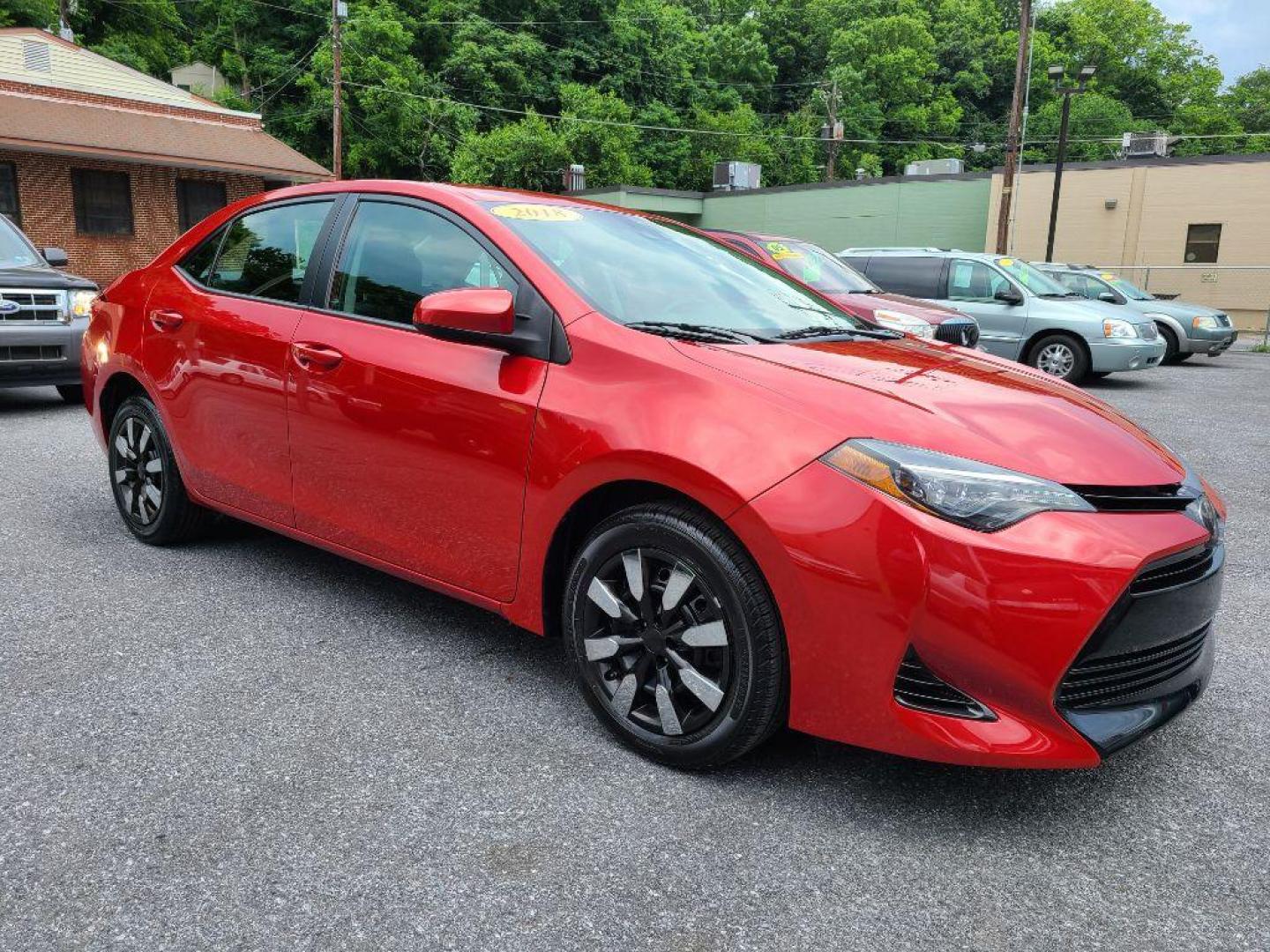 2018 RED TOYOTA COROLLA LE (2T1BURHE5JC) with an 1.8L engine, Continuously Variable transmission, located at 117 North Cameron Street, Harrisburg, PA, 17101, (717) 963-8962, 40.267021, -76.875351 - WE FINANCE!!! Good Credit/ Bad Credit/ No Credit - ALL Trade-Ins Welcomed!!! ***Guaranteed Credit Approval*** APPLY ONLINE or CALL us TODAY ;) Internet Prices and Marketplace Prices are SPECIAL discounted ***CASH DEALS*** Retail Prices are higher. Please call us to discuss your cash and finan - Photo#6