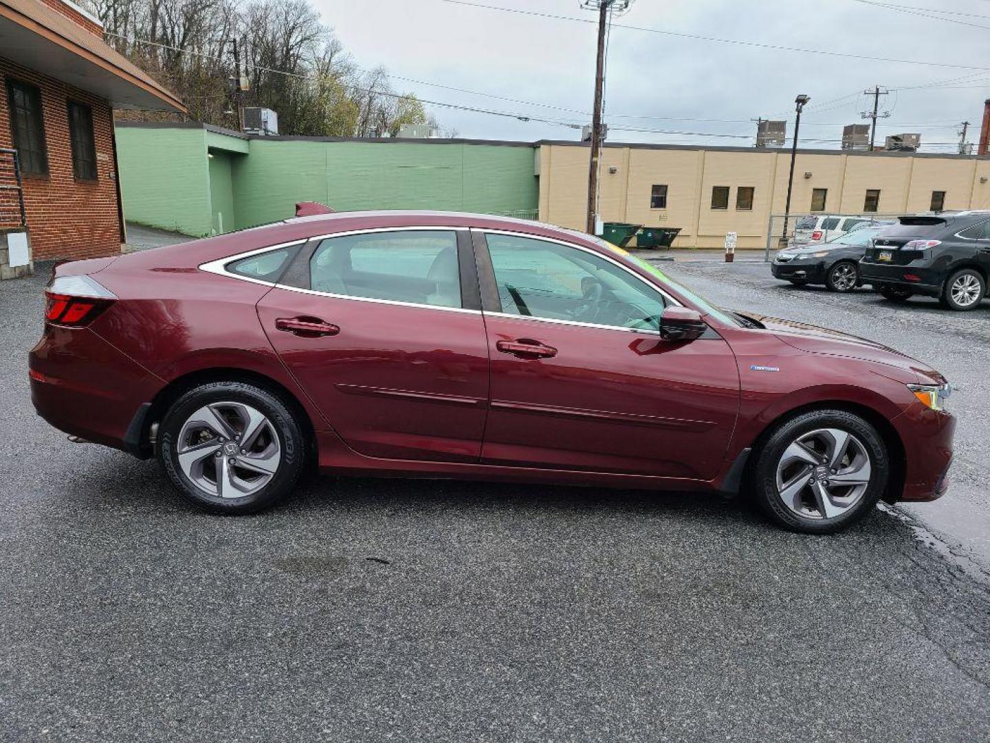 2019 RED HONDA INSIGHT EX (19XZE4F51KE) with an 1.5L engine, Continuously Variable transmission, located at 7981 Paxton Street, Harrisburg, PA, 17111, (717) 561-2926, 40.261490, -76.749229 - WE FINANCE!!! Good Credit/ Bad Credit/ No Credit - ALL Trade-Ins Welcomed!!! ***Guaranteed Credit Approval*** APPLY ONLINE or CALL us TODAY ;) Internet Prices and Marketplace Prices are SPECIAL discounted ***CASH DEALS*** Retail Prices are higher. Please call us to discuss your cash and finan - Photo#5