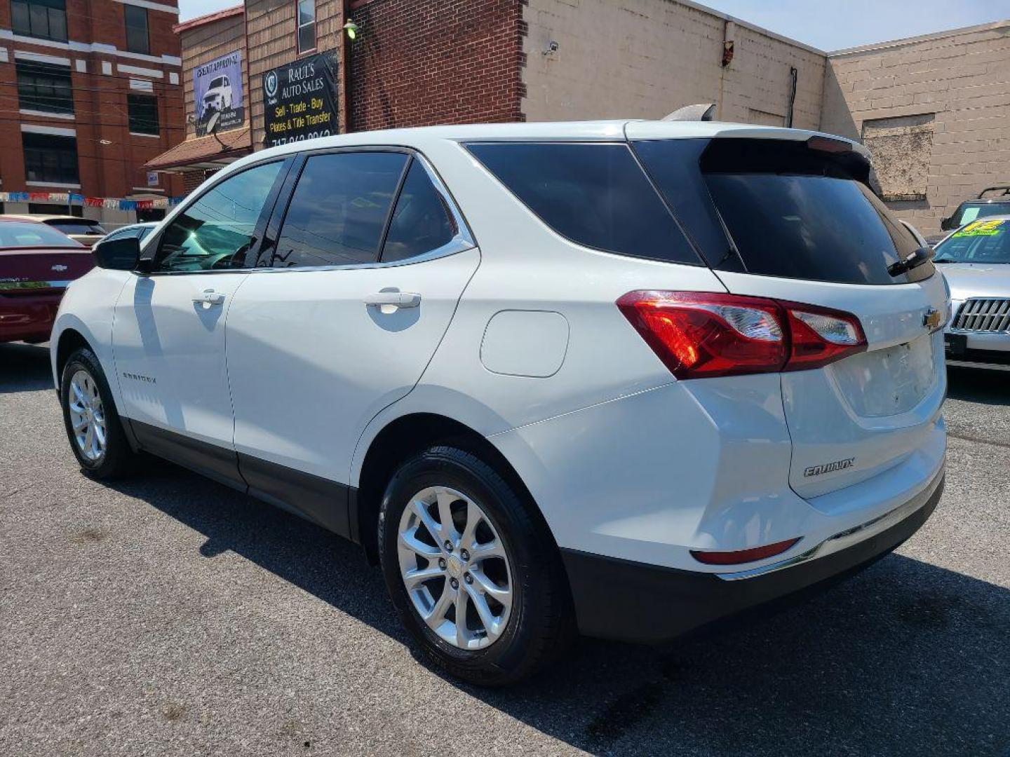 2020 WHITE CHEVROLET EQUINOX LT (2GNAXUEV3L6) with an 1.5L engine, Automatic transmission, located at 7981 Paxton Street, Harrisburg, PA, 17111, (717) 561-2926, 40.261490, -76.749229 - WE FINANCE!!! Good Credit/ Bad Credit/ No Credit - ALL Trade-Ins Welcomed!!! ***Guaranteed Credit Approval*** APPLY ONLINE or CALL us TODAY ;) Internet Prices and Marketplace Prices are SPECIAL discounted ***CASH DEALS*** Retail Prices are higher. Please call us to discuss your cash and finan - Photo#2